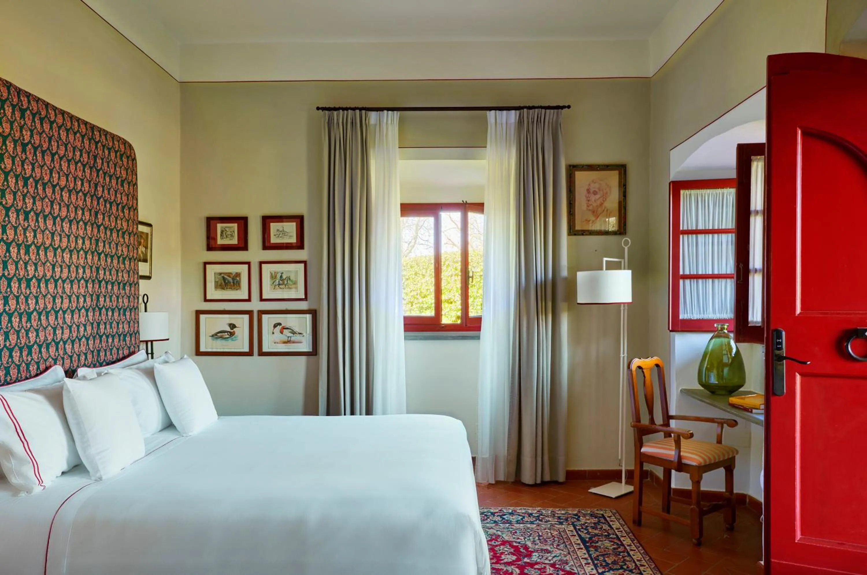 Bed in Tenuta di Artimino member of Meliá Collection Wine Resort