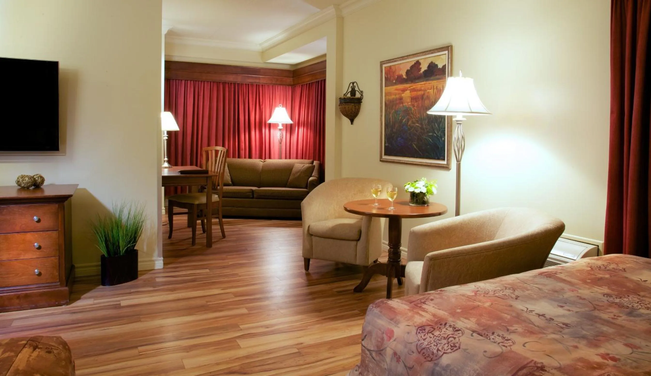 Photo of the whole room in Hotel L'Oie des neiges