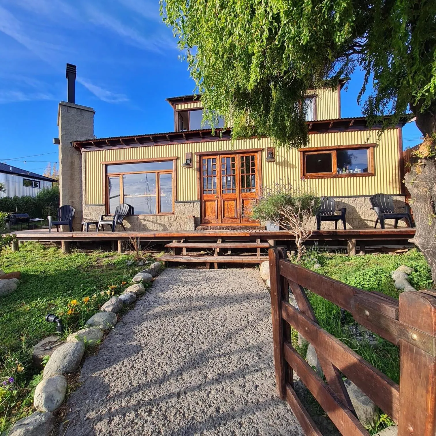 Property building in Cabañas y Hostel I Keu Ken