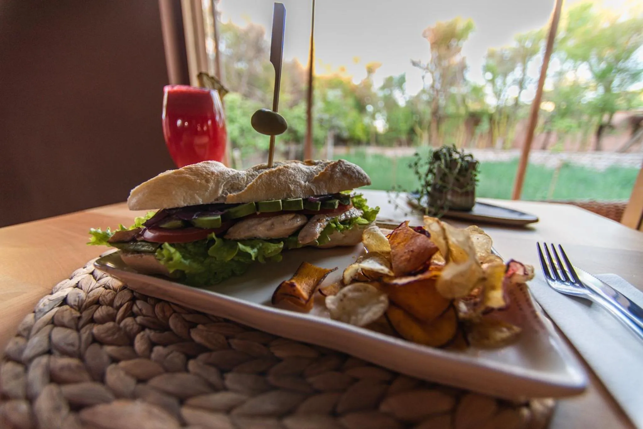 Restaurant/places to eat in Naturalis Hotel