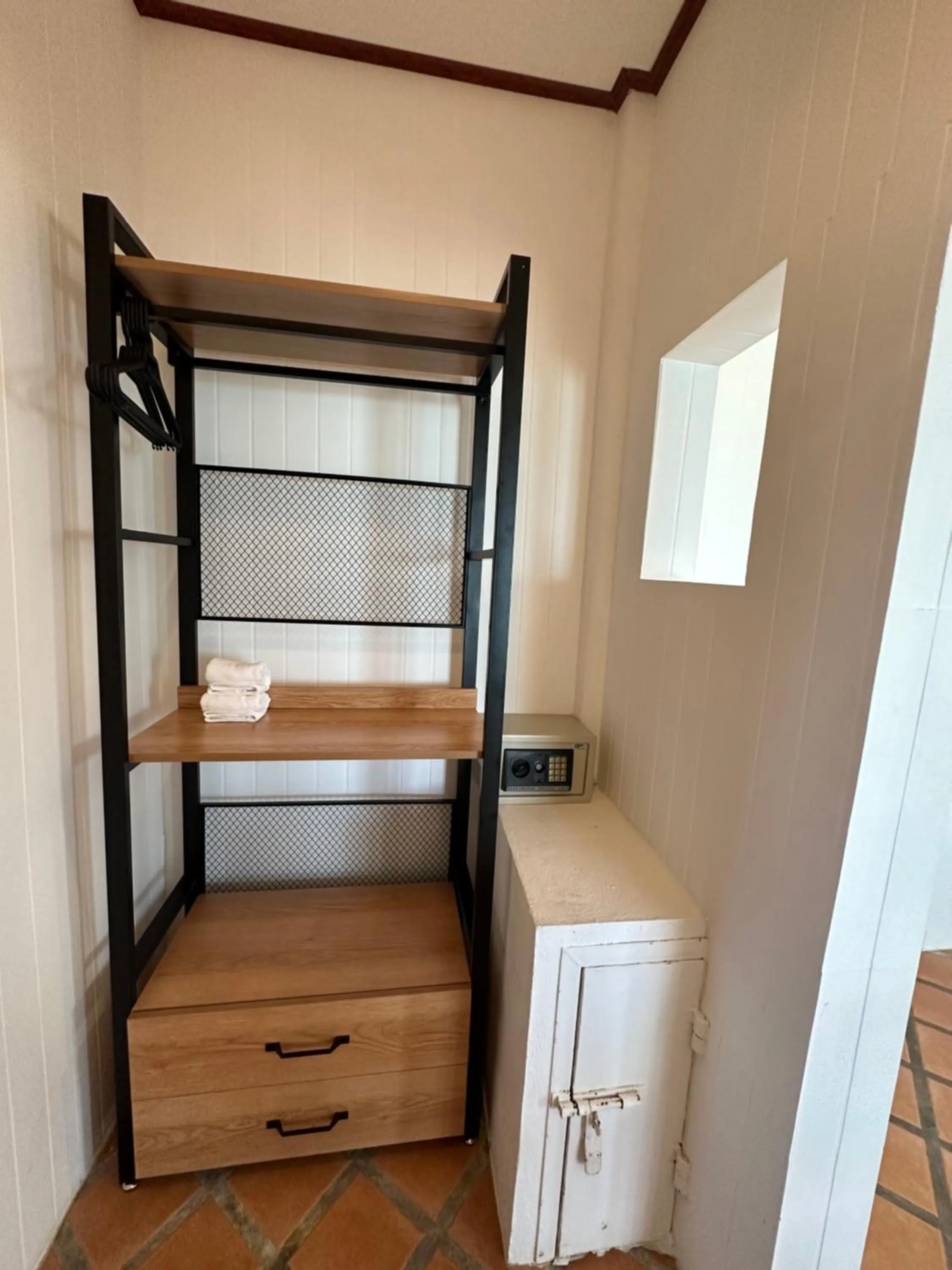 Bed in Bangrak Pier Bungalow