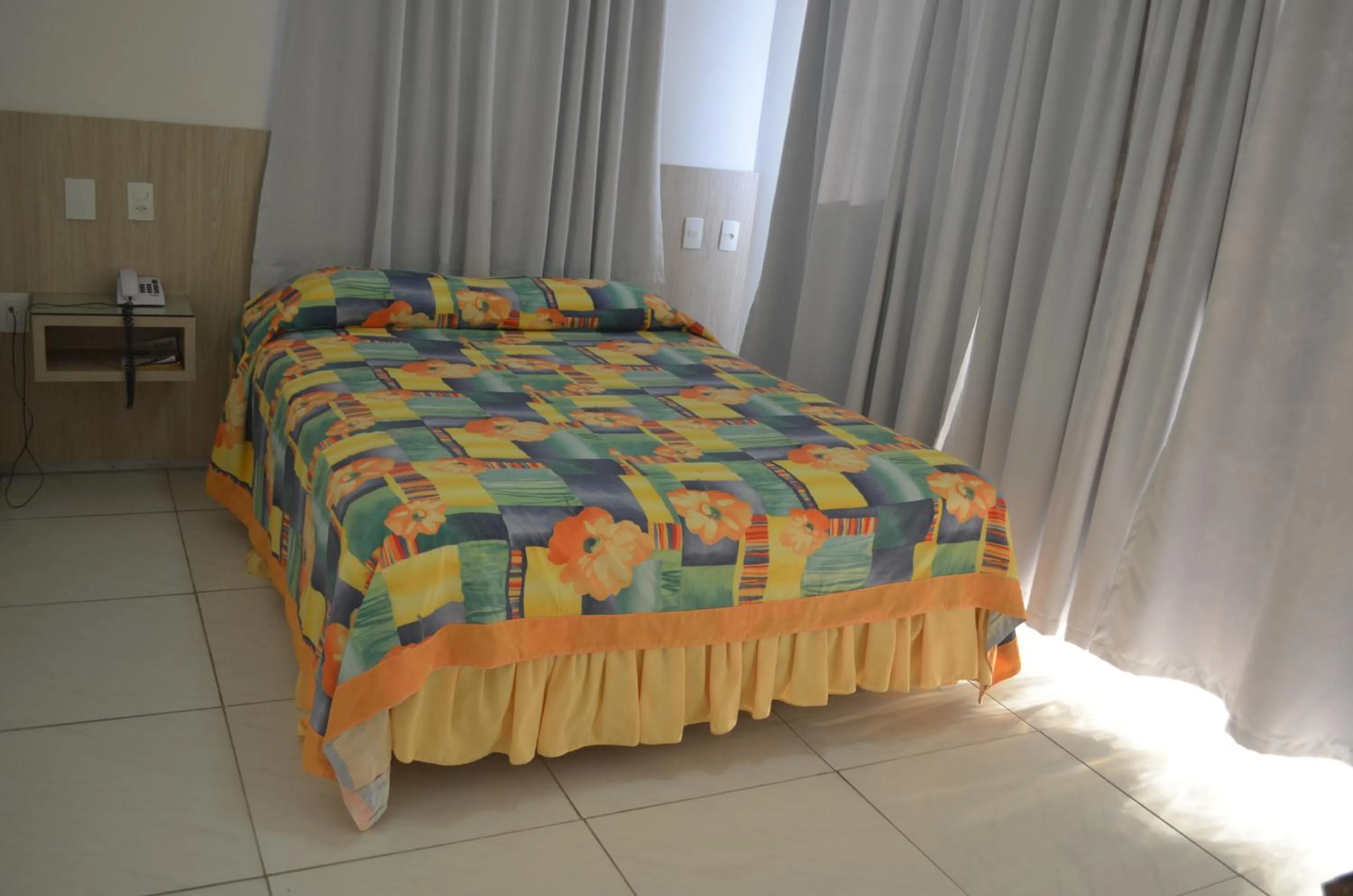 Bedroom, Bed in Annamar Hotel