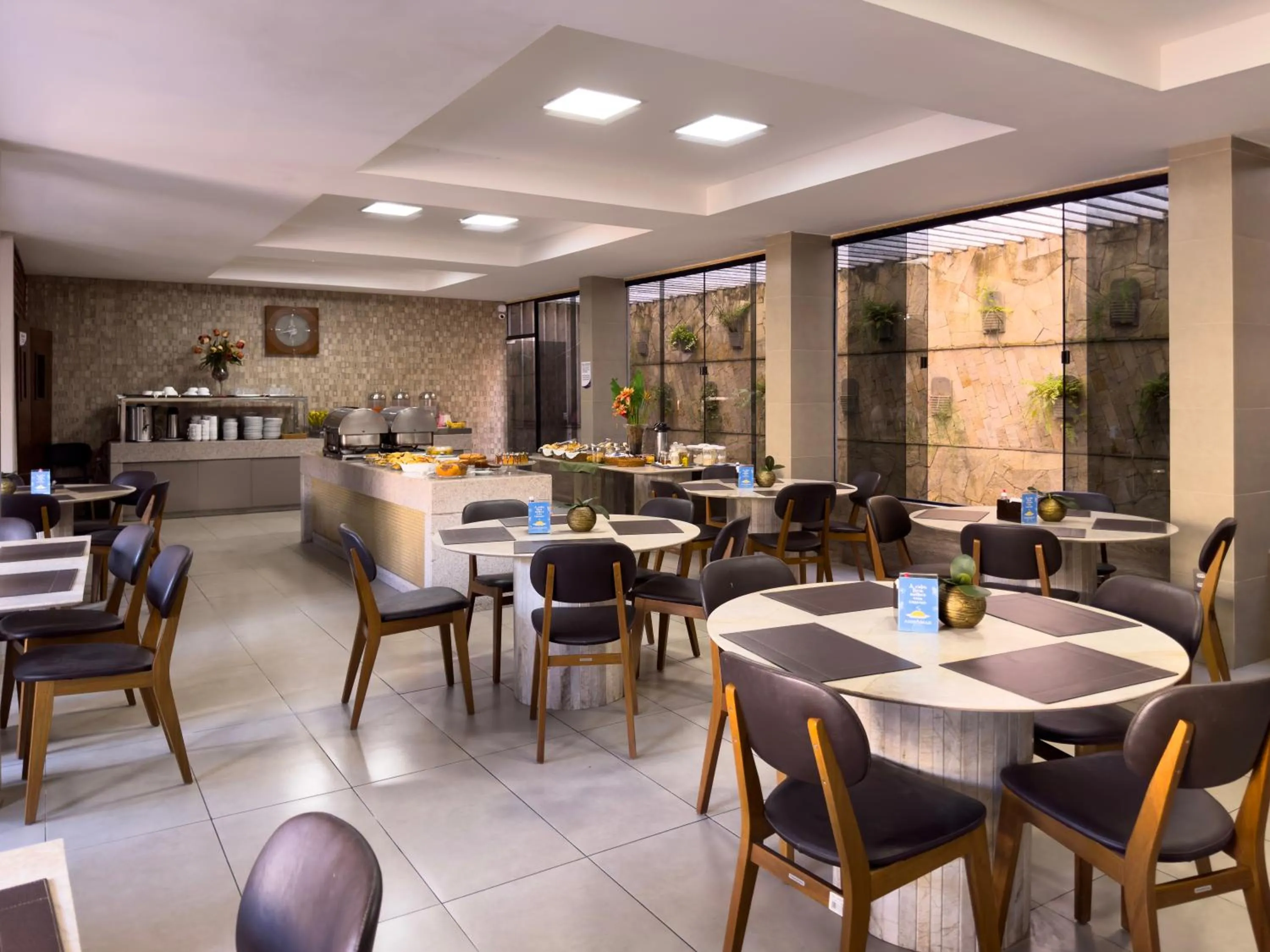 Breakfast in Annamar Hotel