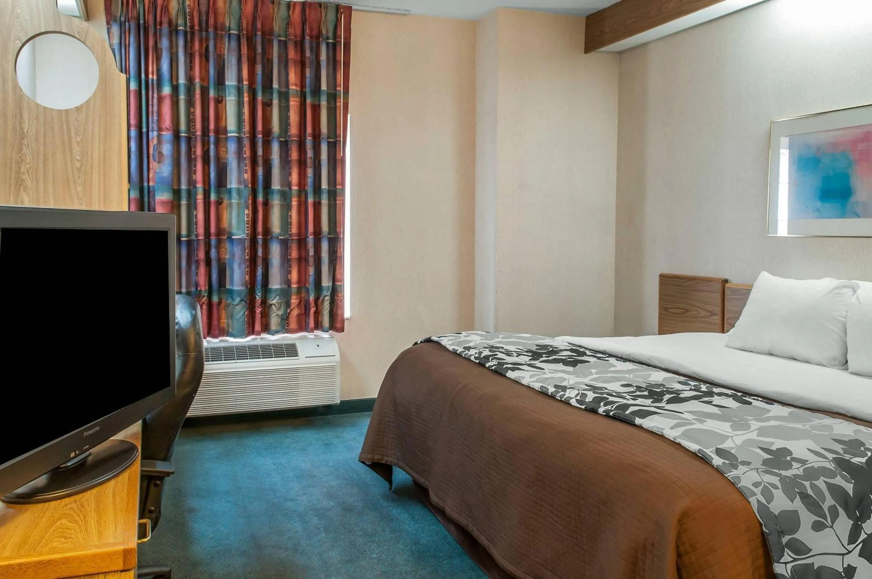 Bedroom, Bed in Sleep Inn University