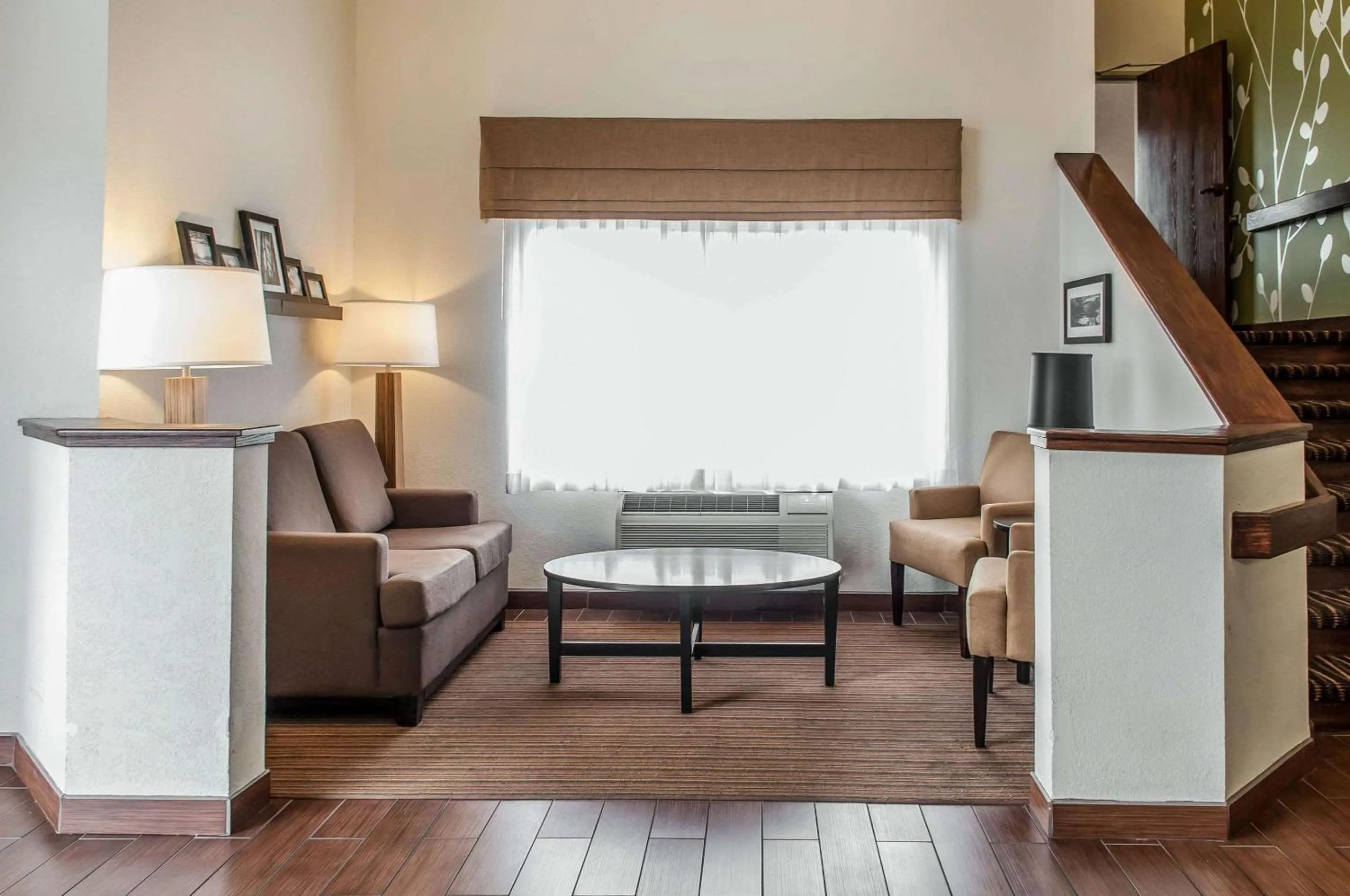 Lobby or reception in Sleep Inn University