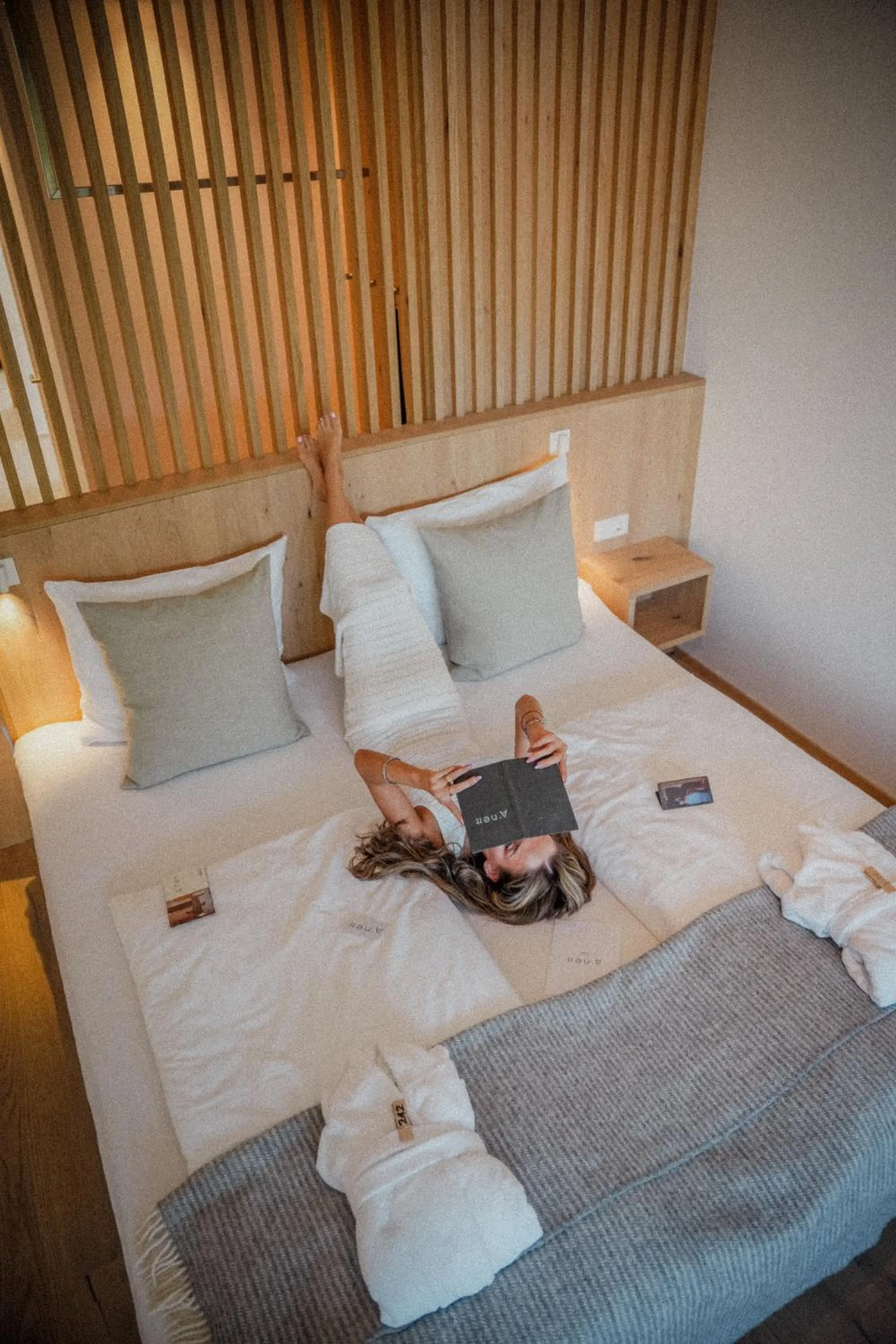 Photo of the whole room, Bed in Anett hotel