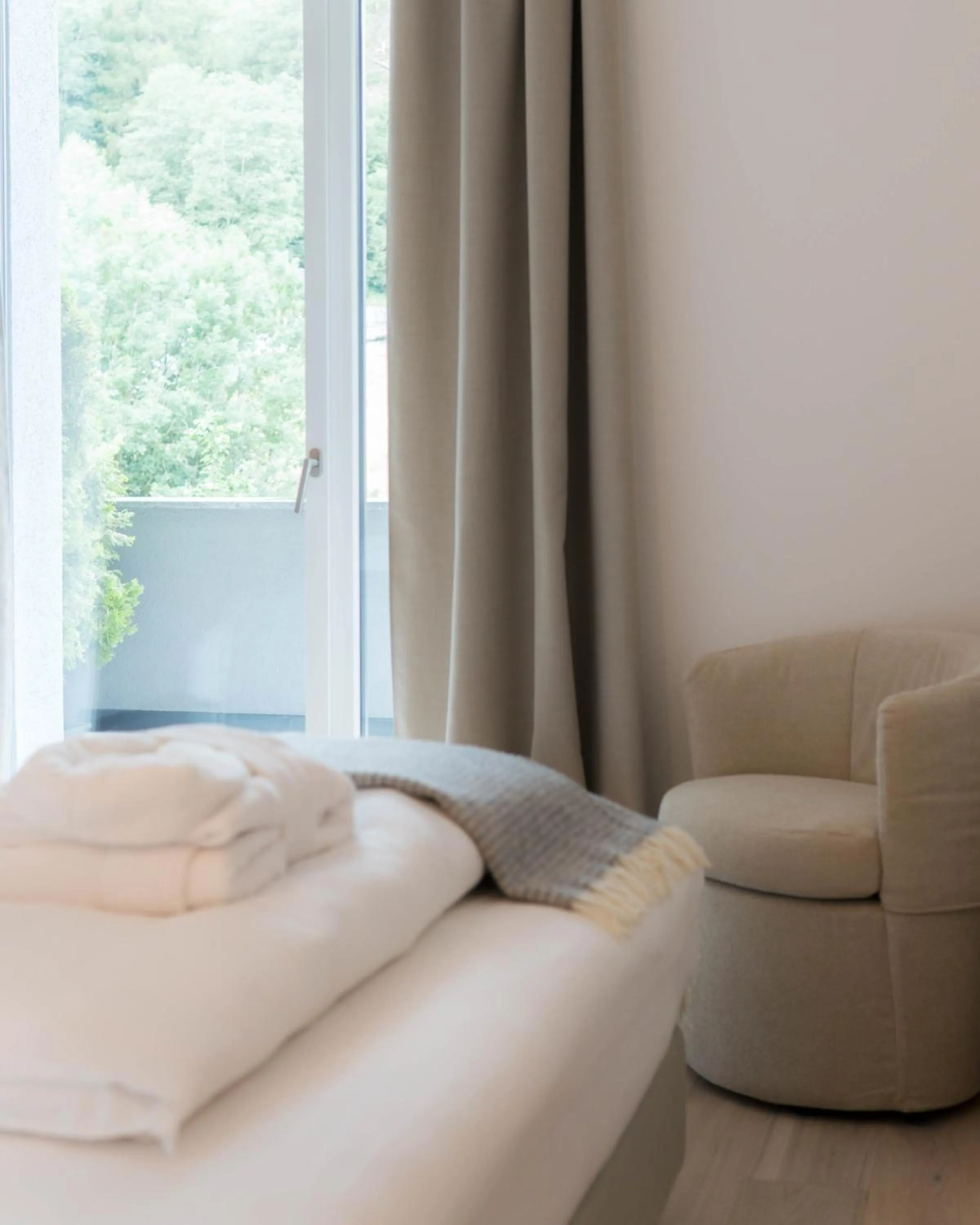 Photo of the whole room, Bed in Anett hotel