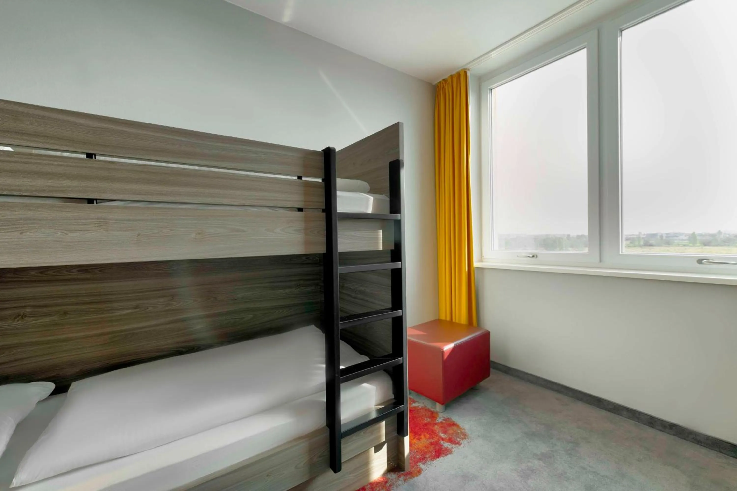 Bed in 7 Days Premium Hotel Berlin-Schönefeld