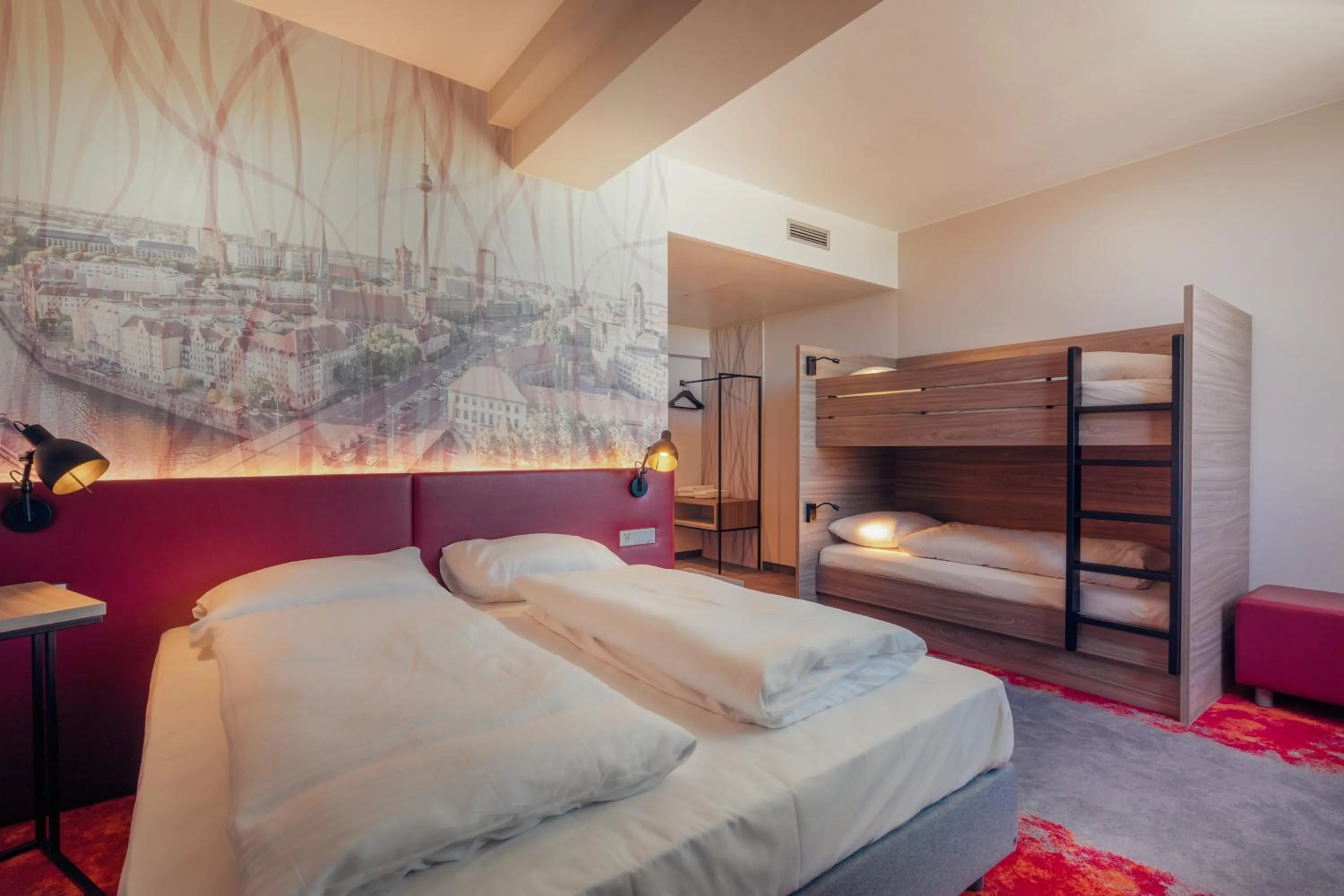 Bed in 7 Days Premium Hotel Berlin-Schönefeld