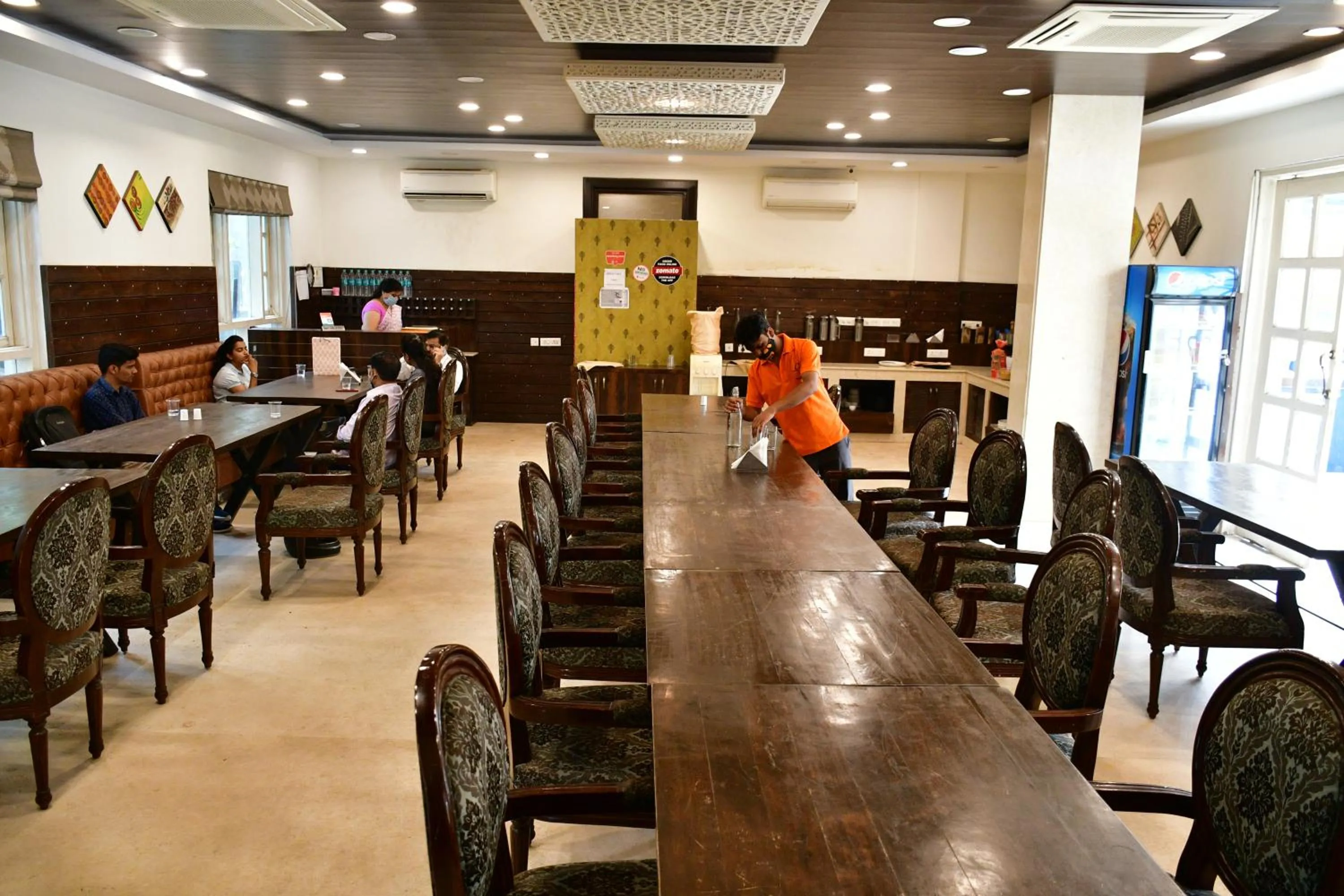 Food and drinks in Hotel The Orion