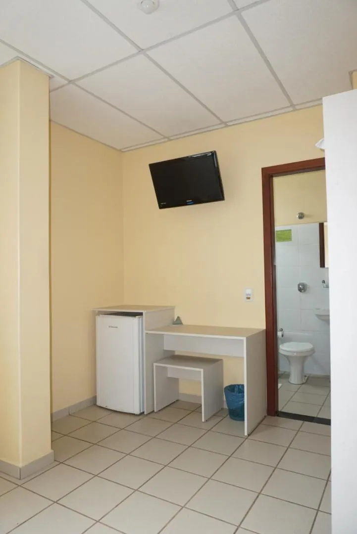 oven in Lord Hotel Camburi