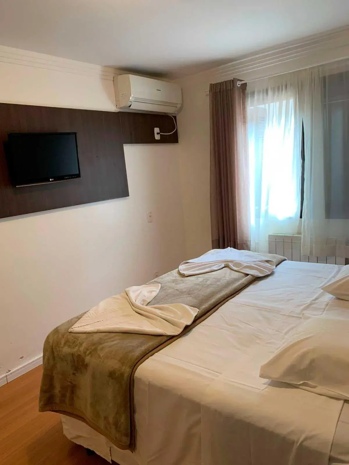 Standard Double Room in Hotel San Lucas Standard Double Room in Hotel San Lucas