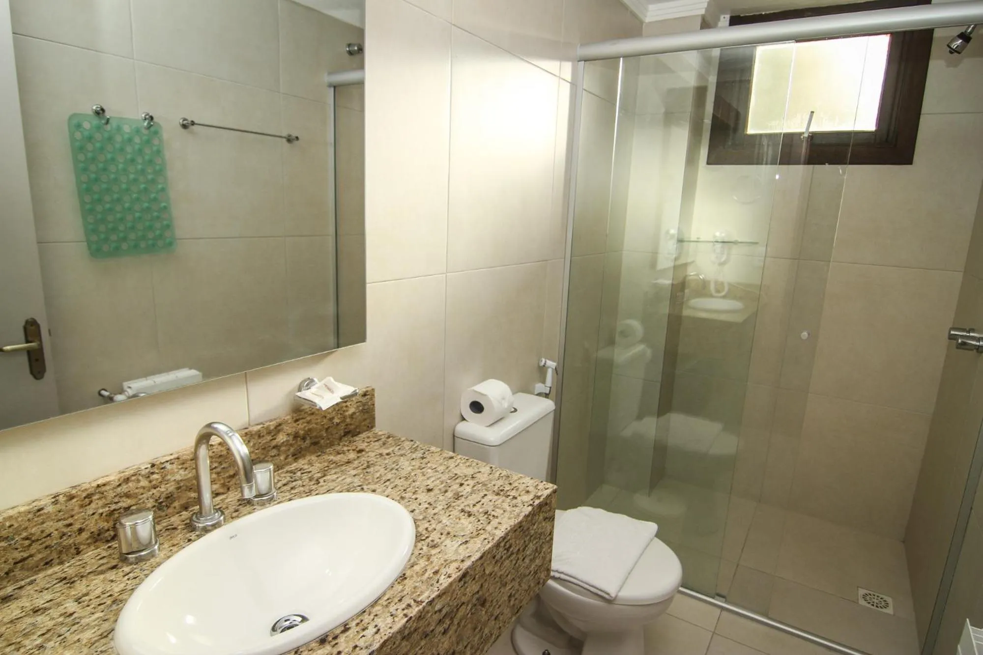 Bathroom in Hotel San Lucas