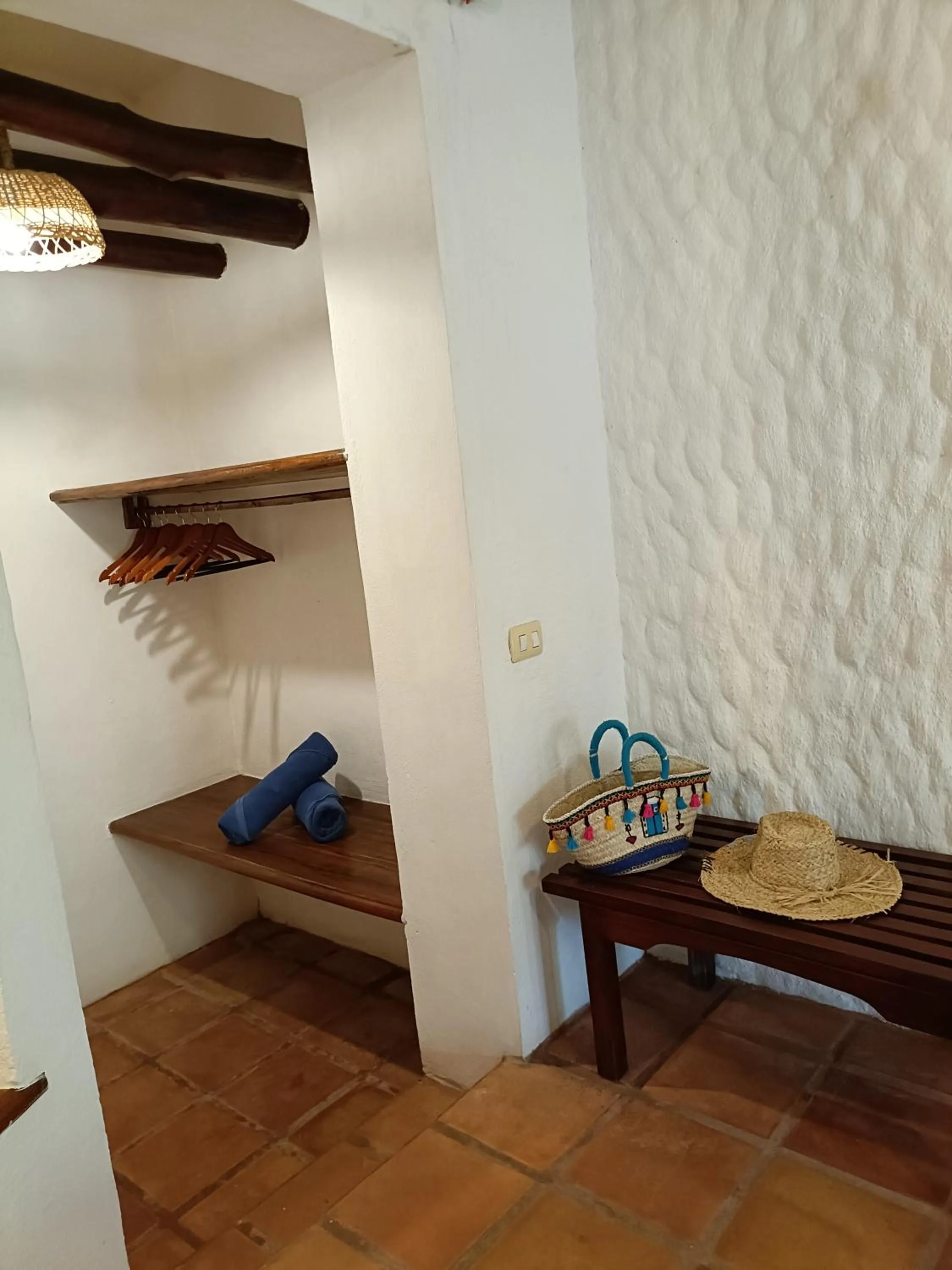 wardrobe in Holbox by Xaloc