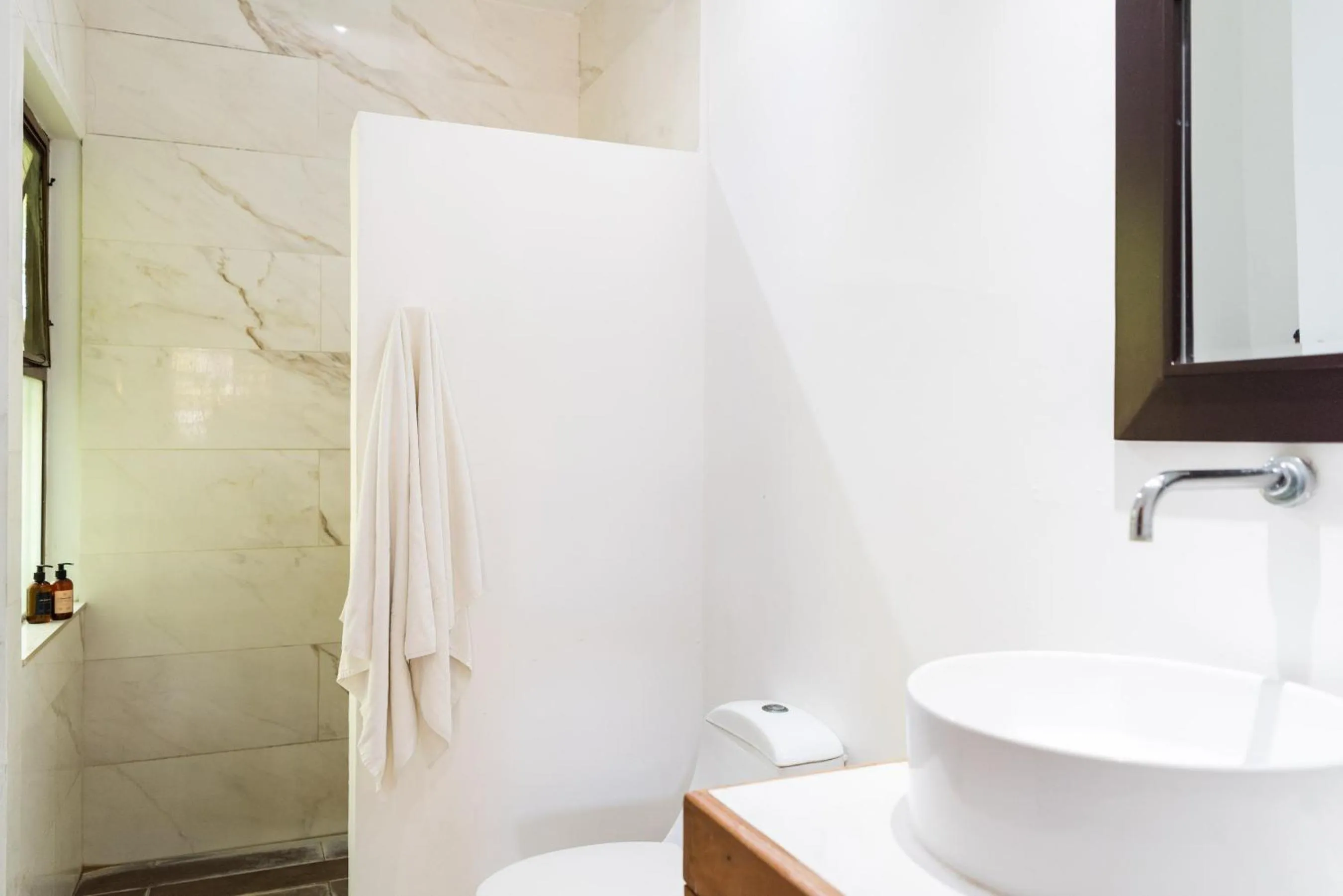 Nautilus Surf & Yoga Villas Santa Teresa