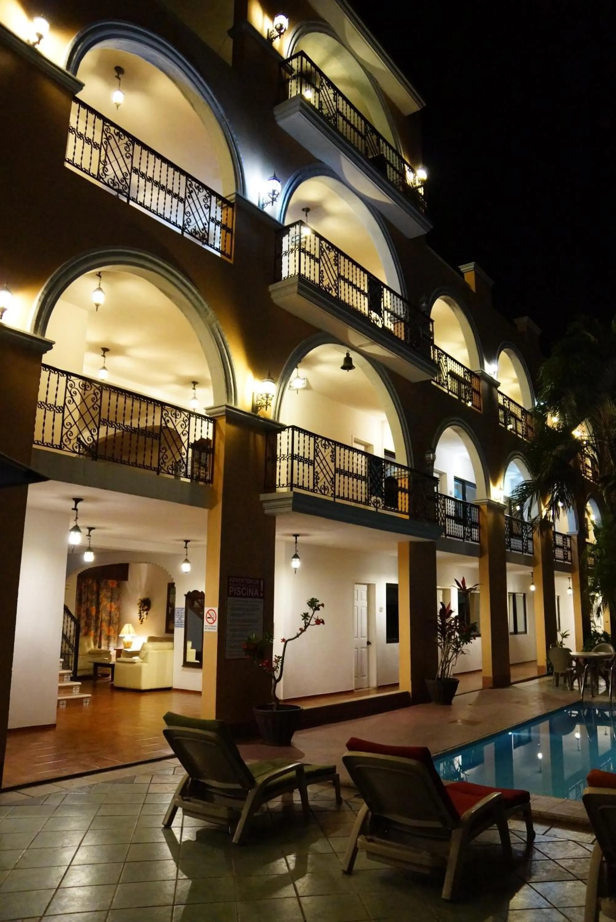 Area and facilities in Hotel Doralba Inn