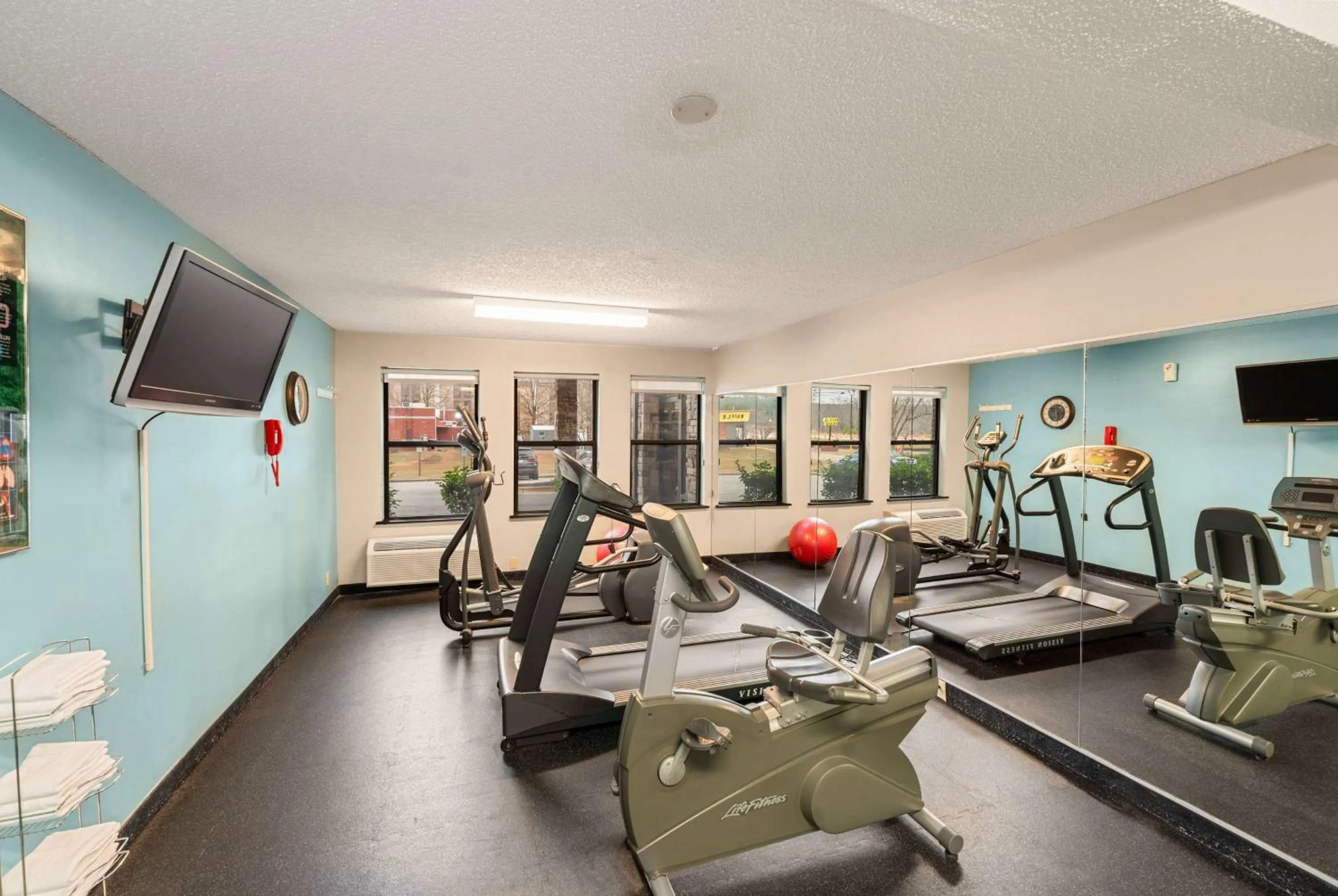 Fitness centre/facilities in Days Inn by Wyndham Raleigh-Airport-Research Triangle Park