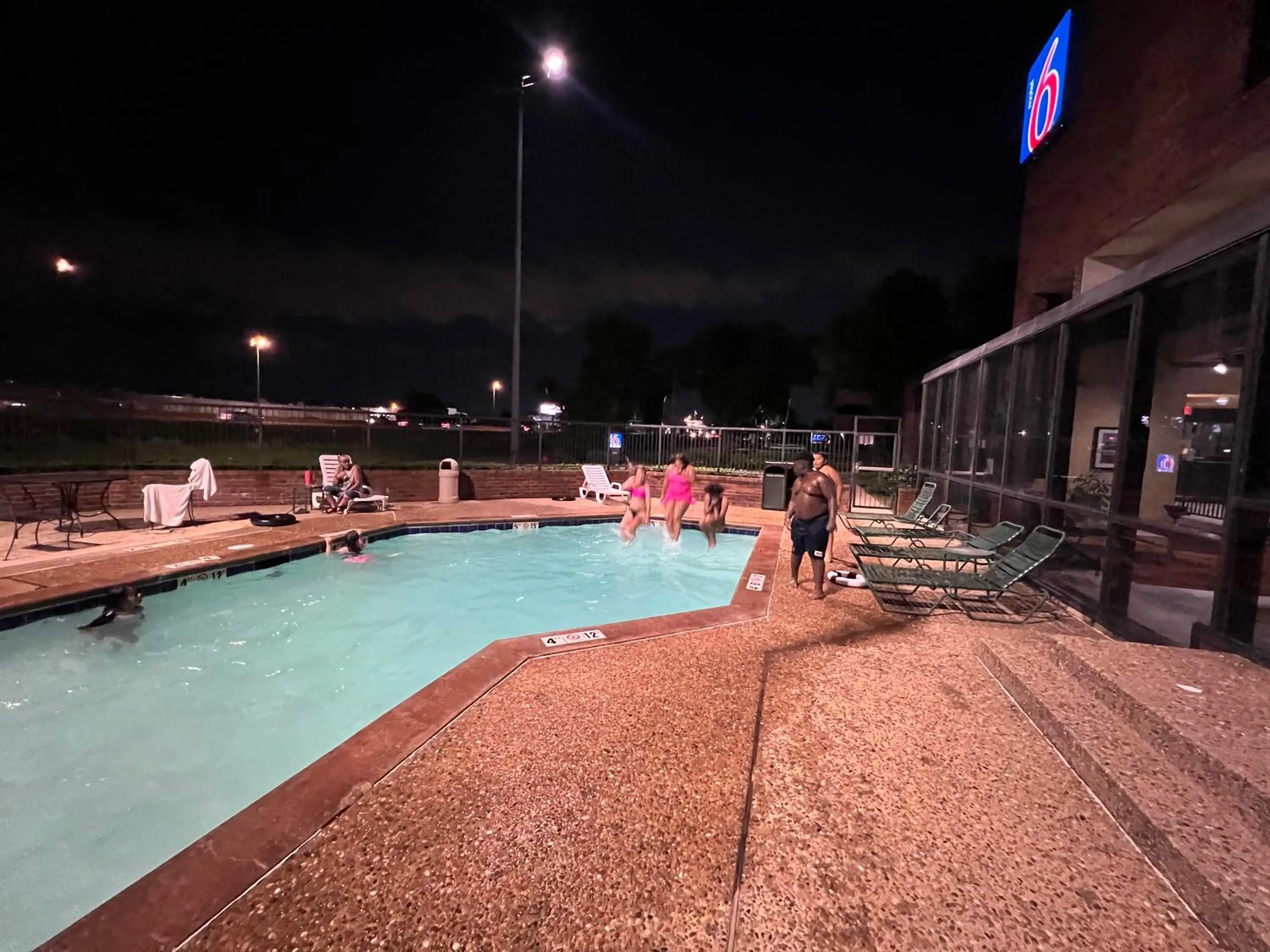 Swimming pool in Motel 6 Oklahoma City OK Fairgrounds West