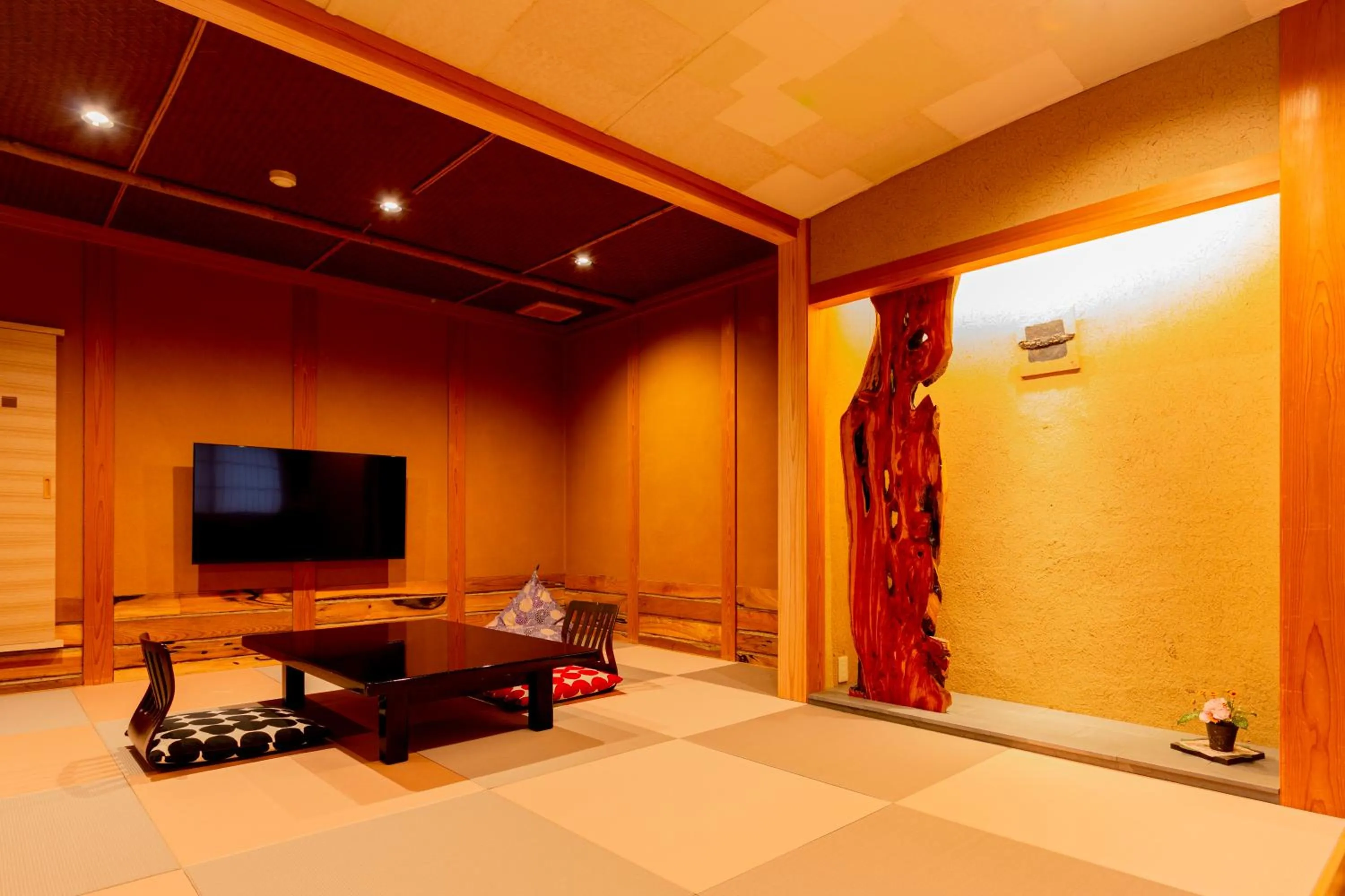 城崎温泉 但馬屋-Tajimaya-