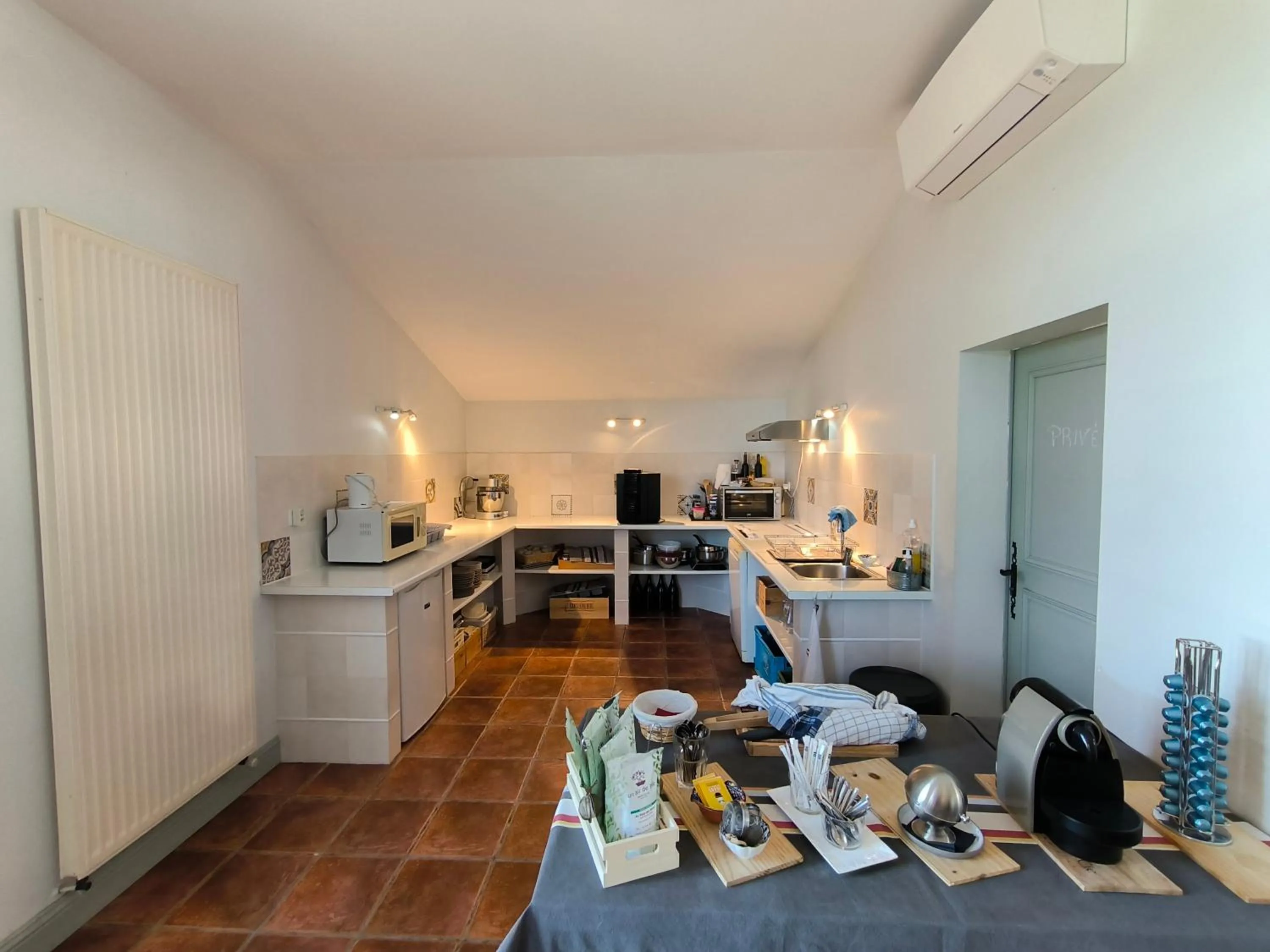 Coffee/tea facilities in Le Peyret