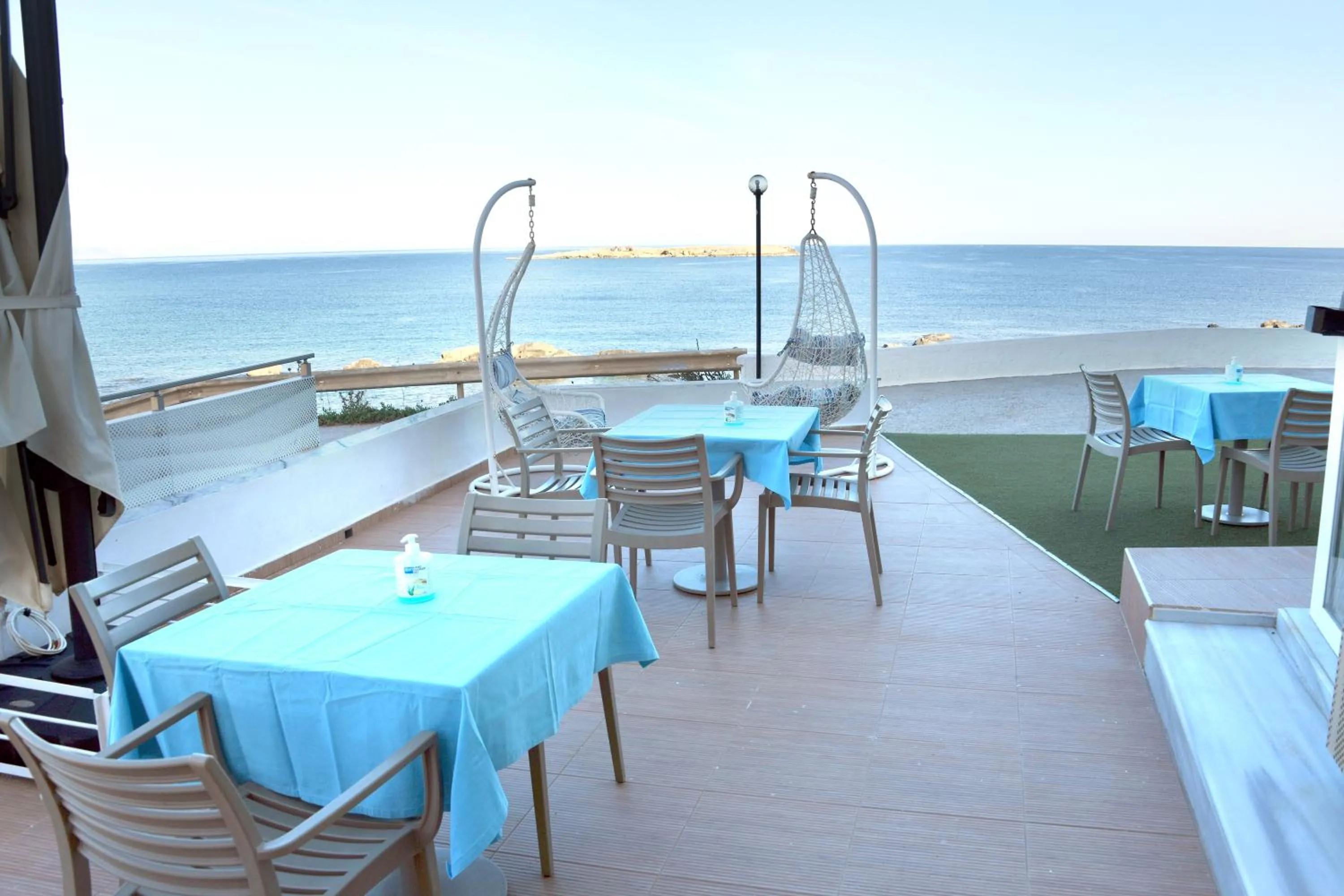 Restaurant/places to eat in Klinakis Beach Hotel