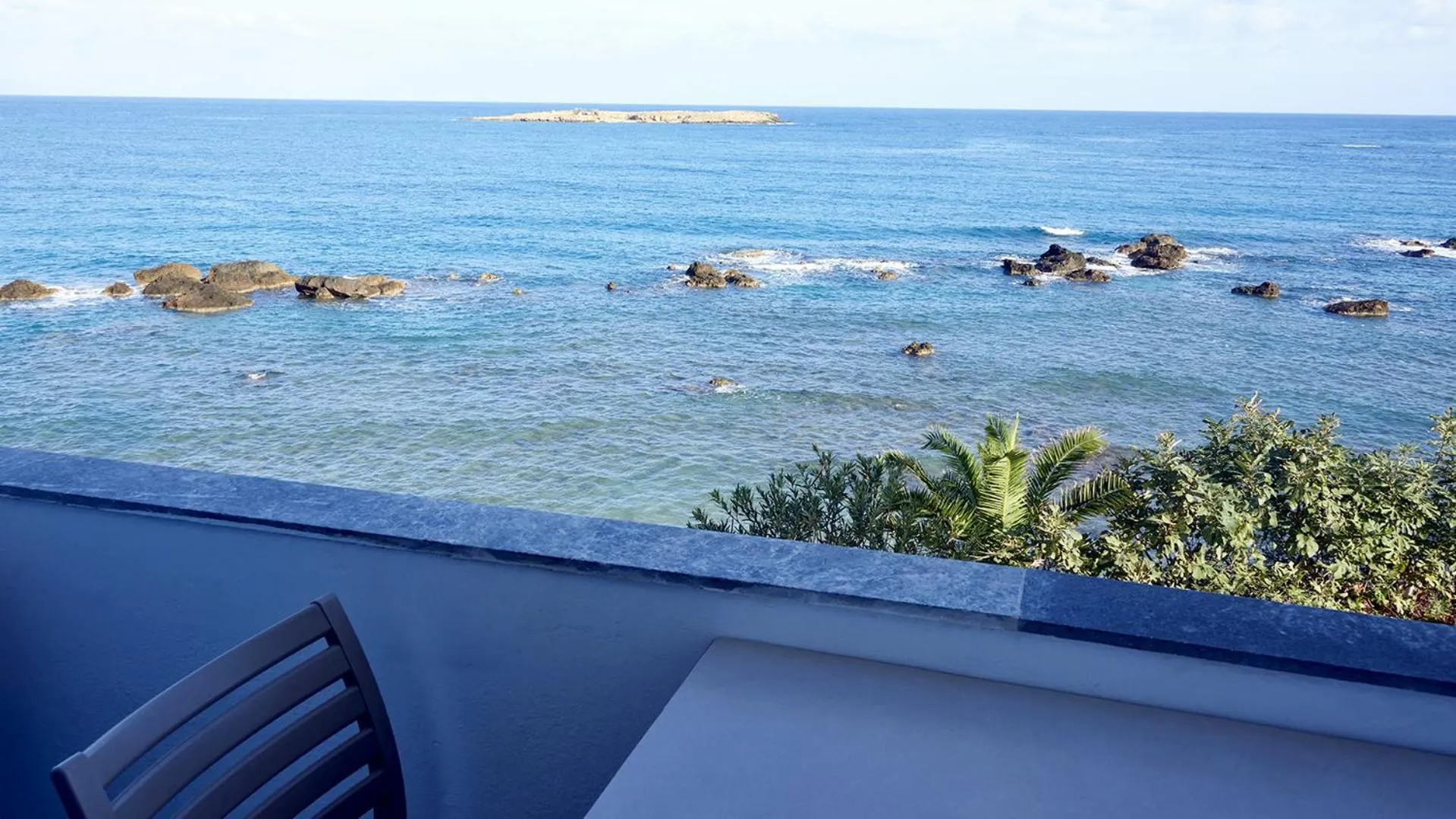 Day in Klinakis Beach Hotel