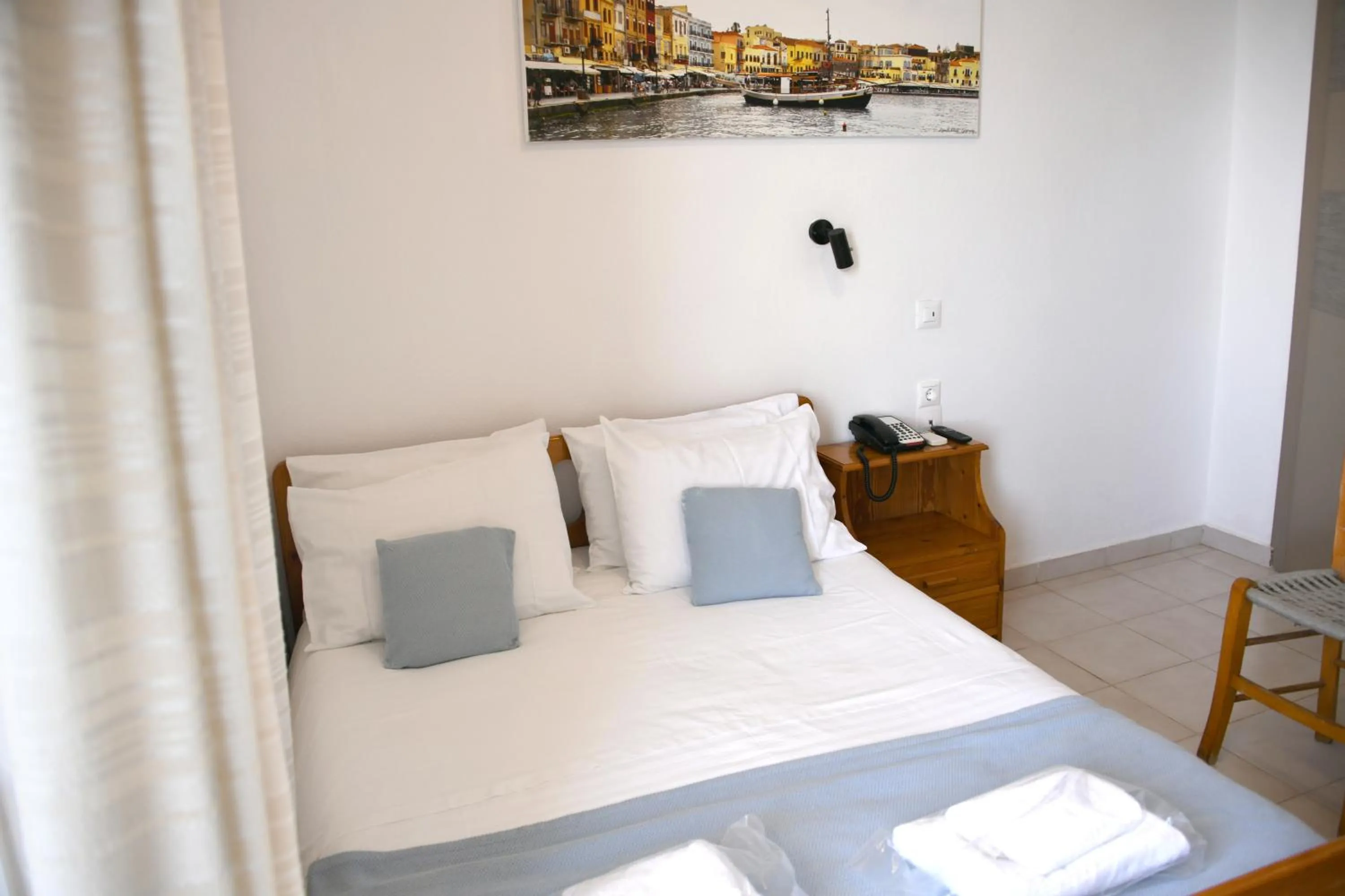 Bed in Klinakis Beach Hotel