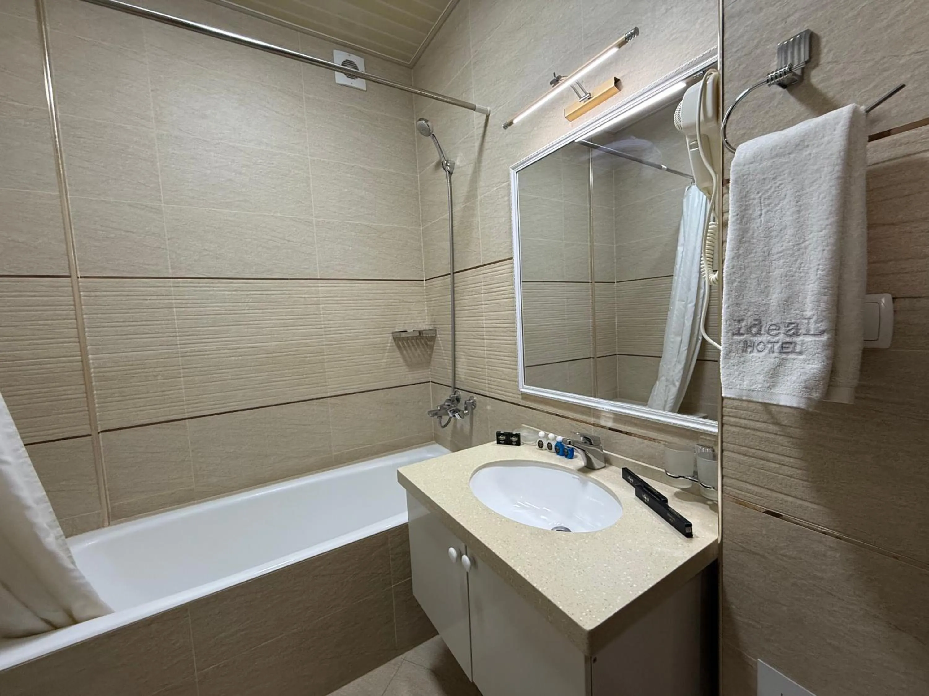 Bathroom in Ideal Hotel