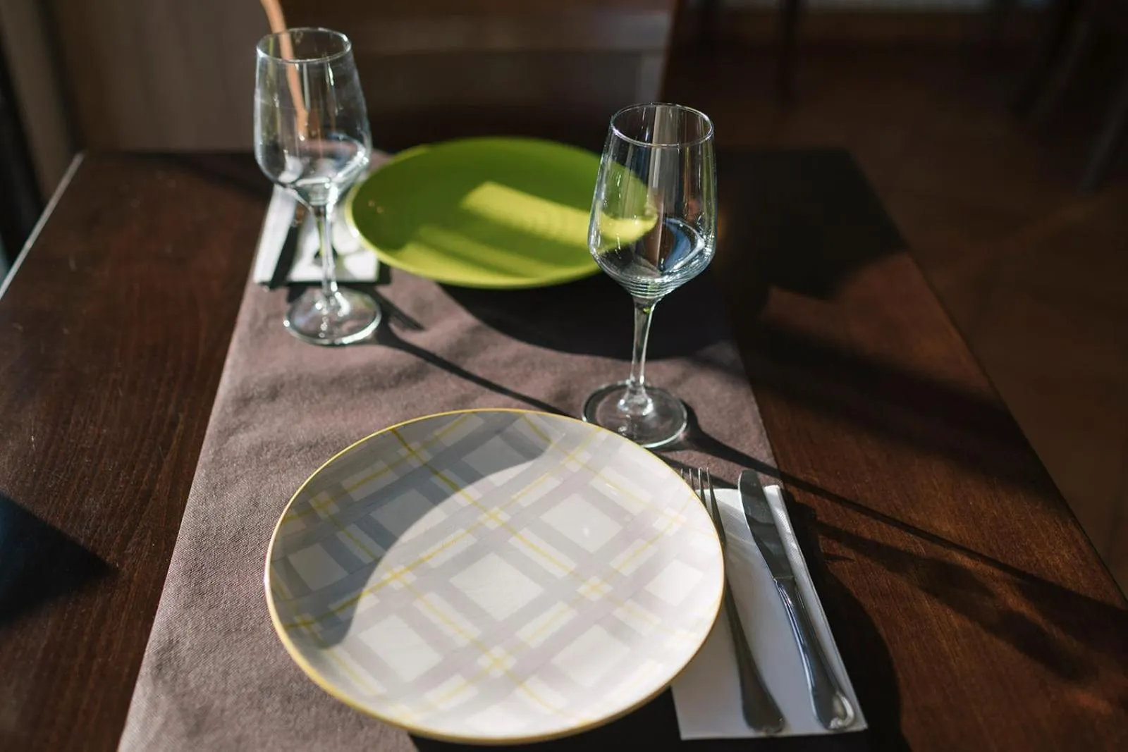 Restaurant/places to eat in Hotel O Castro