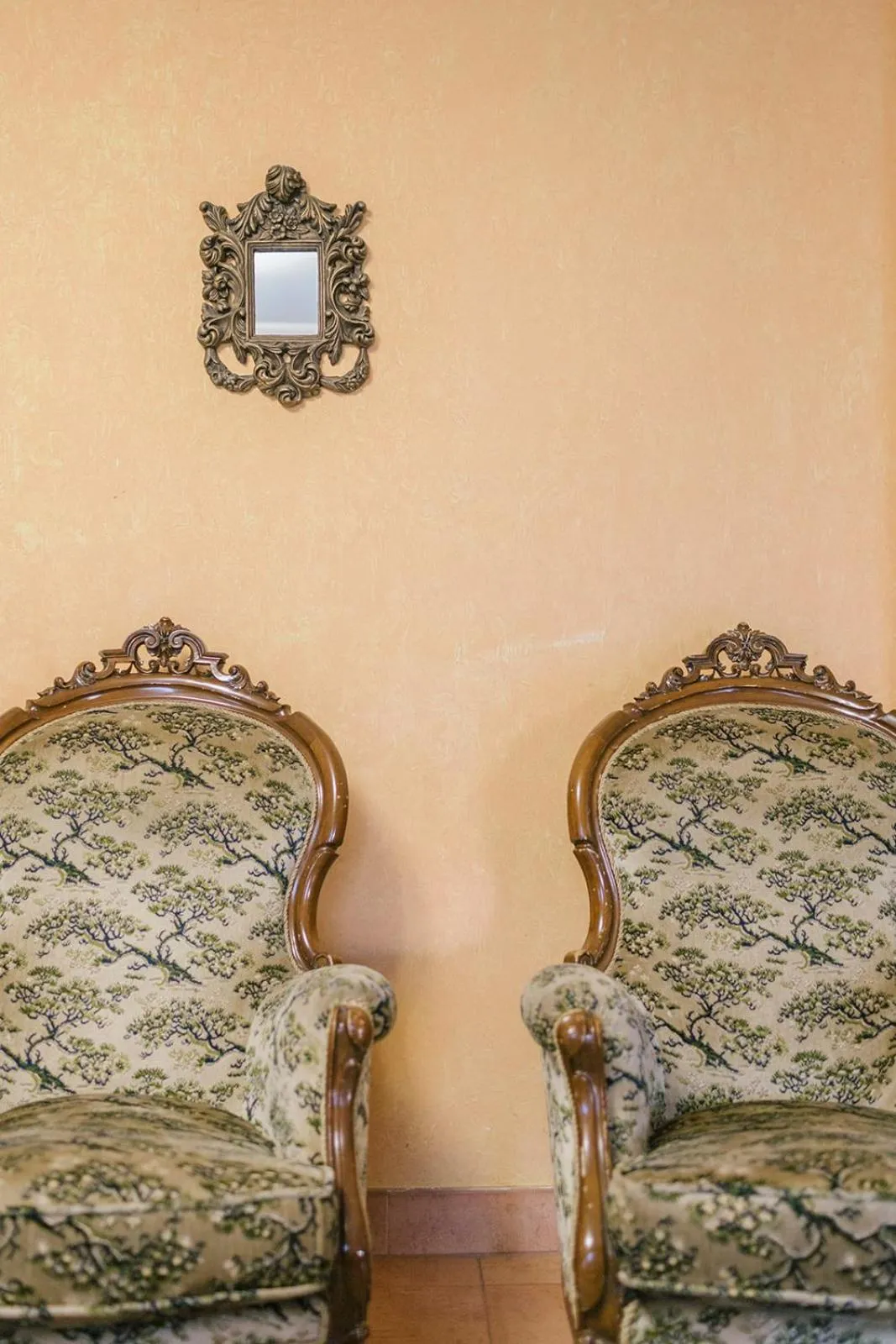 Communal lounge/ TV room, Bed in Hotel O Castro