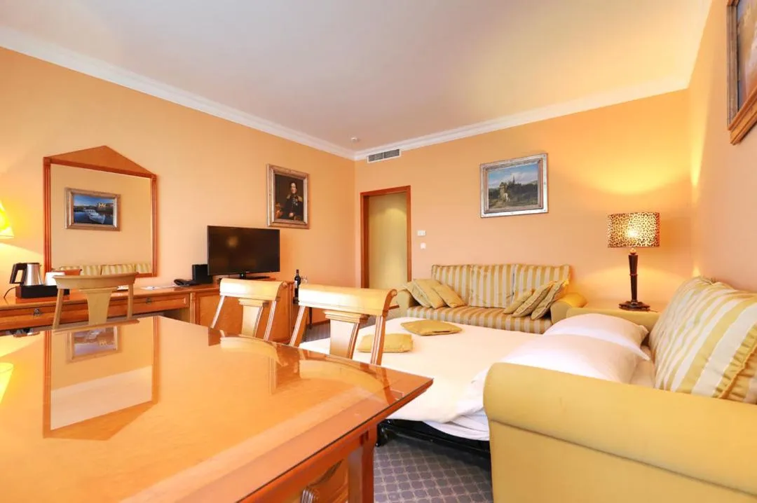 Marina Frapa Resort Rogoznica