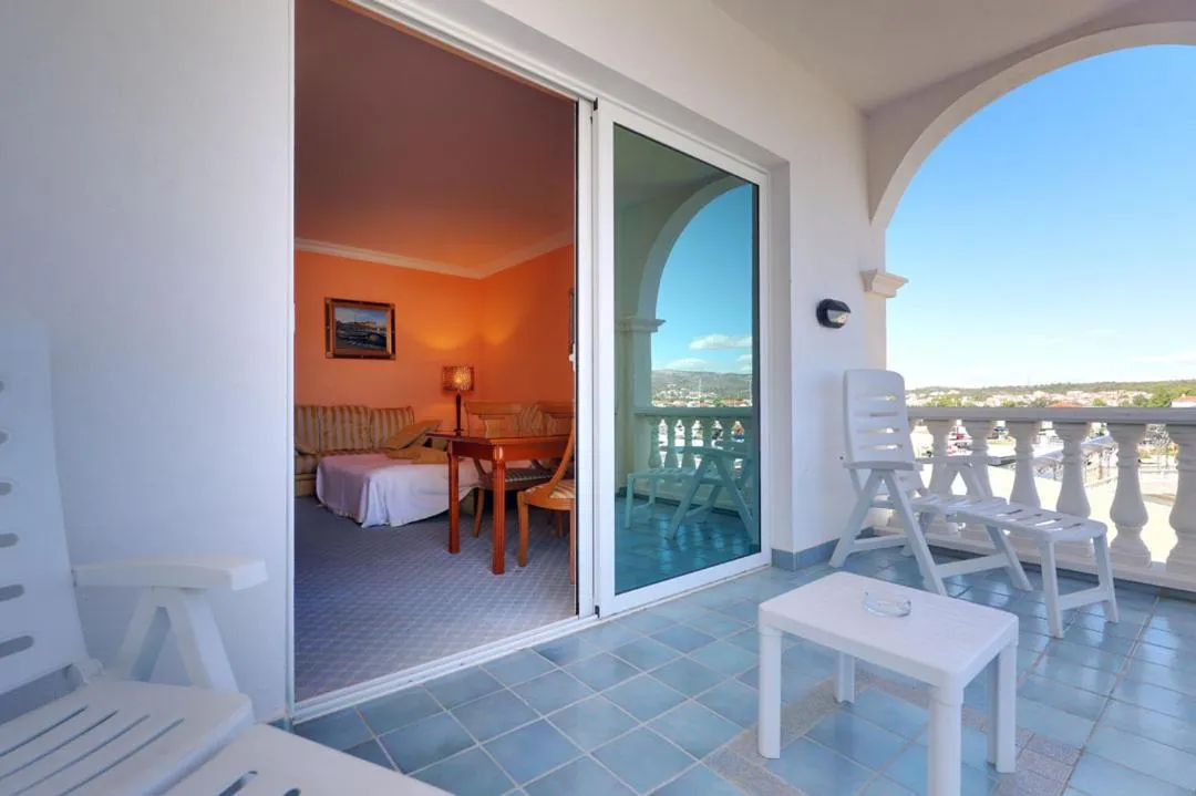 Marina Frapa Resort Rogoznica