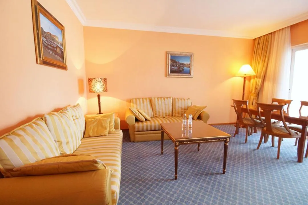 Marina Frapa Resort Rogoznica