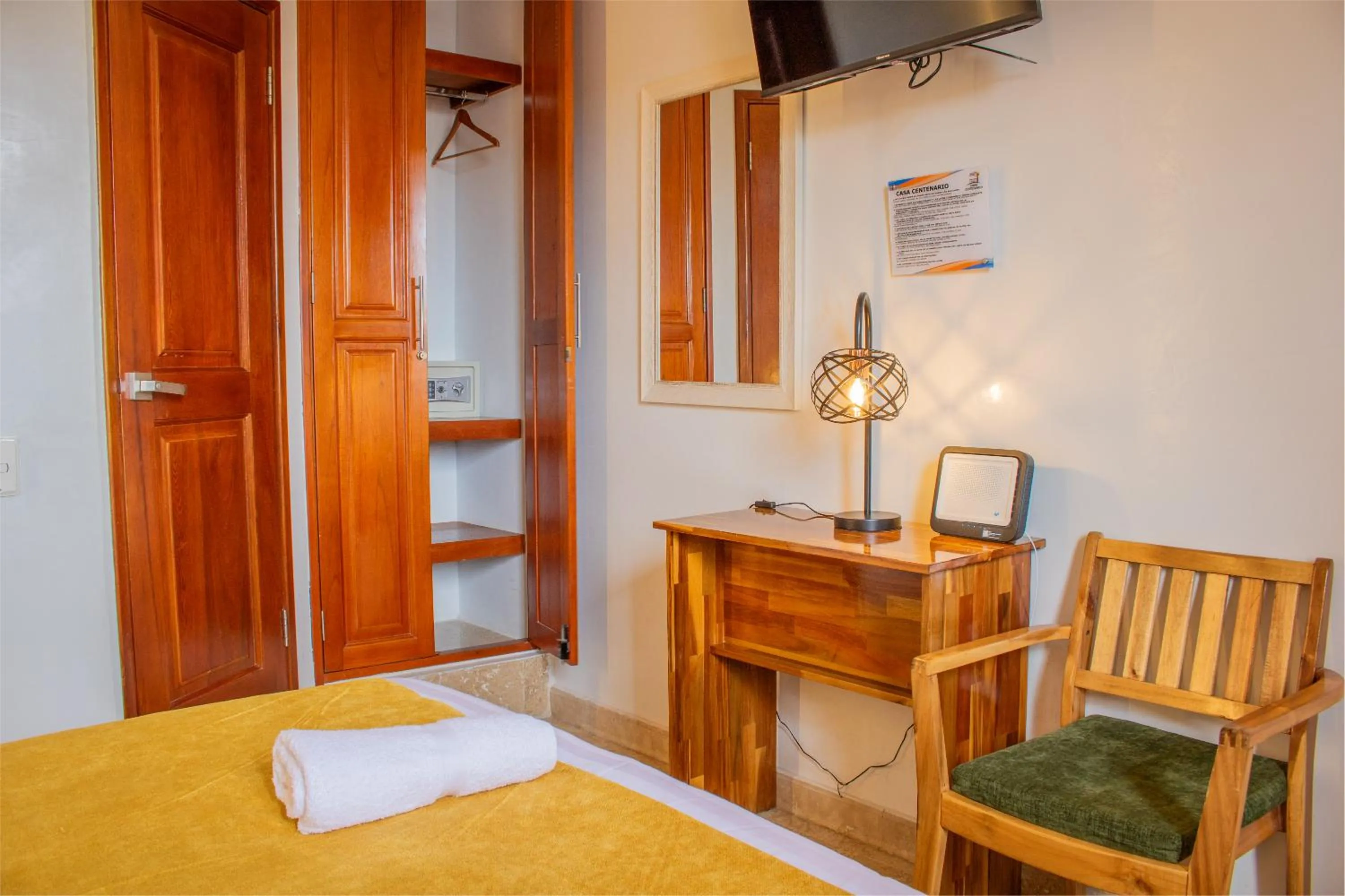 Bedroom, Bed in Hotel Casa Centenario Getsemaní