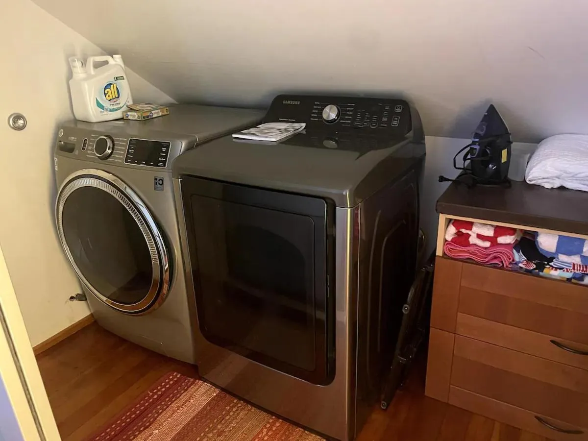 laundry in The 3 Dux