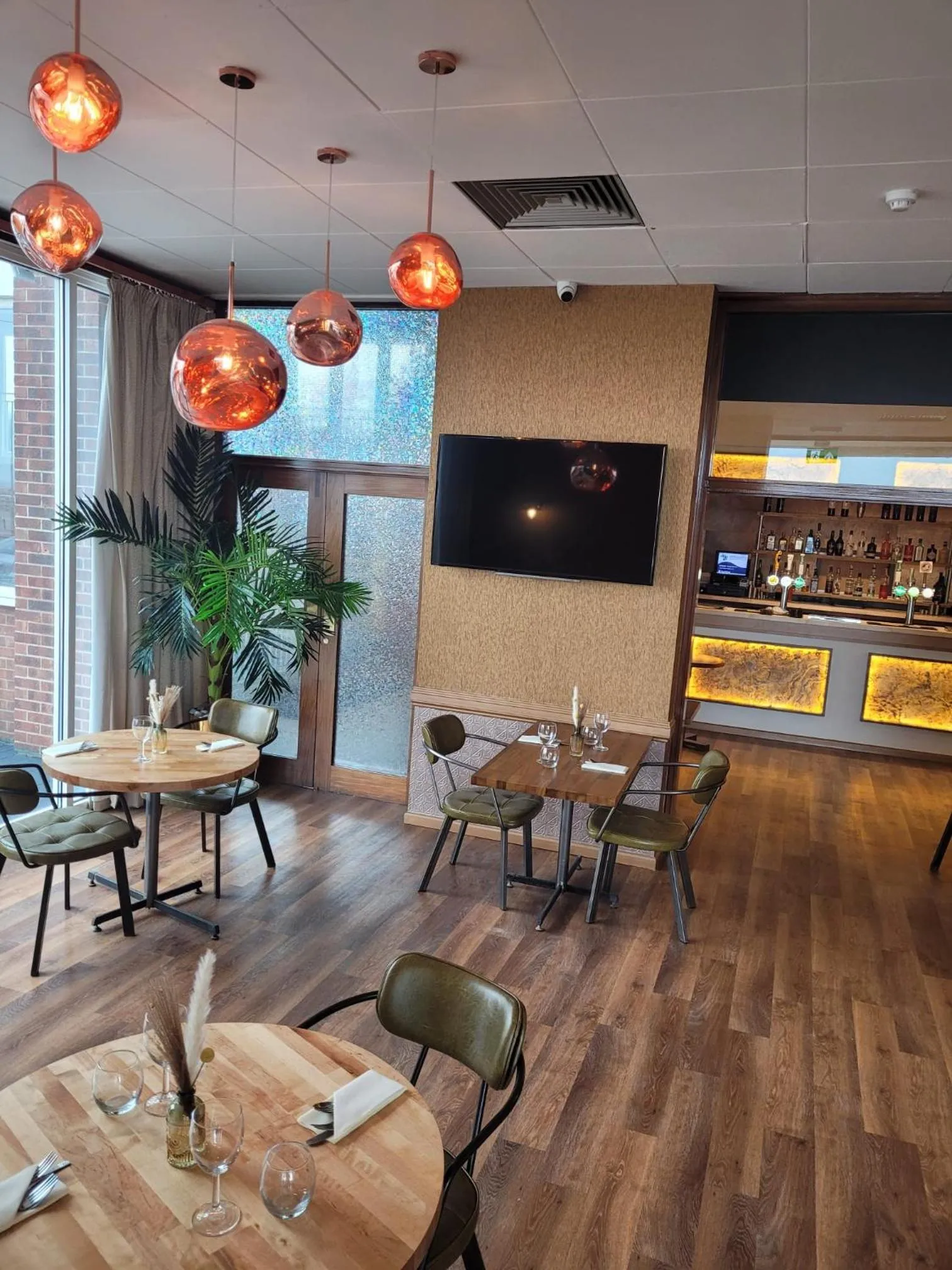 Lounge or bar in Palm Court Hotel