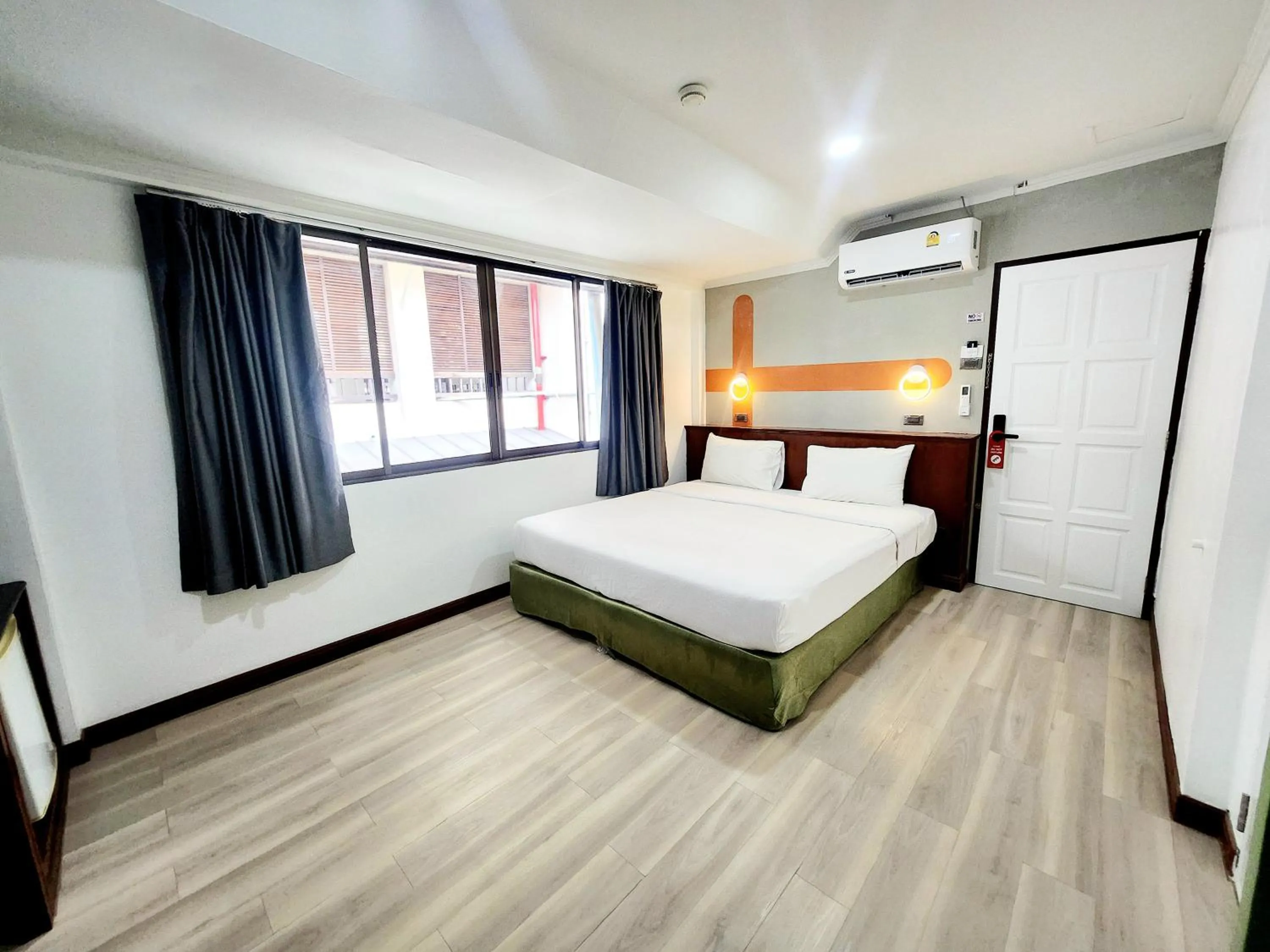 Bed in SEATEL Phuket, Patong Beach