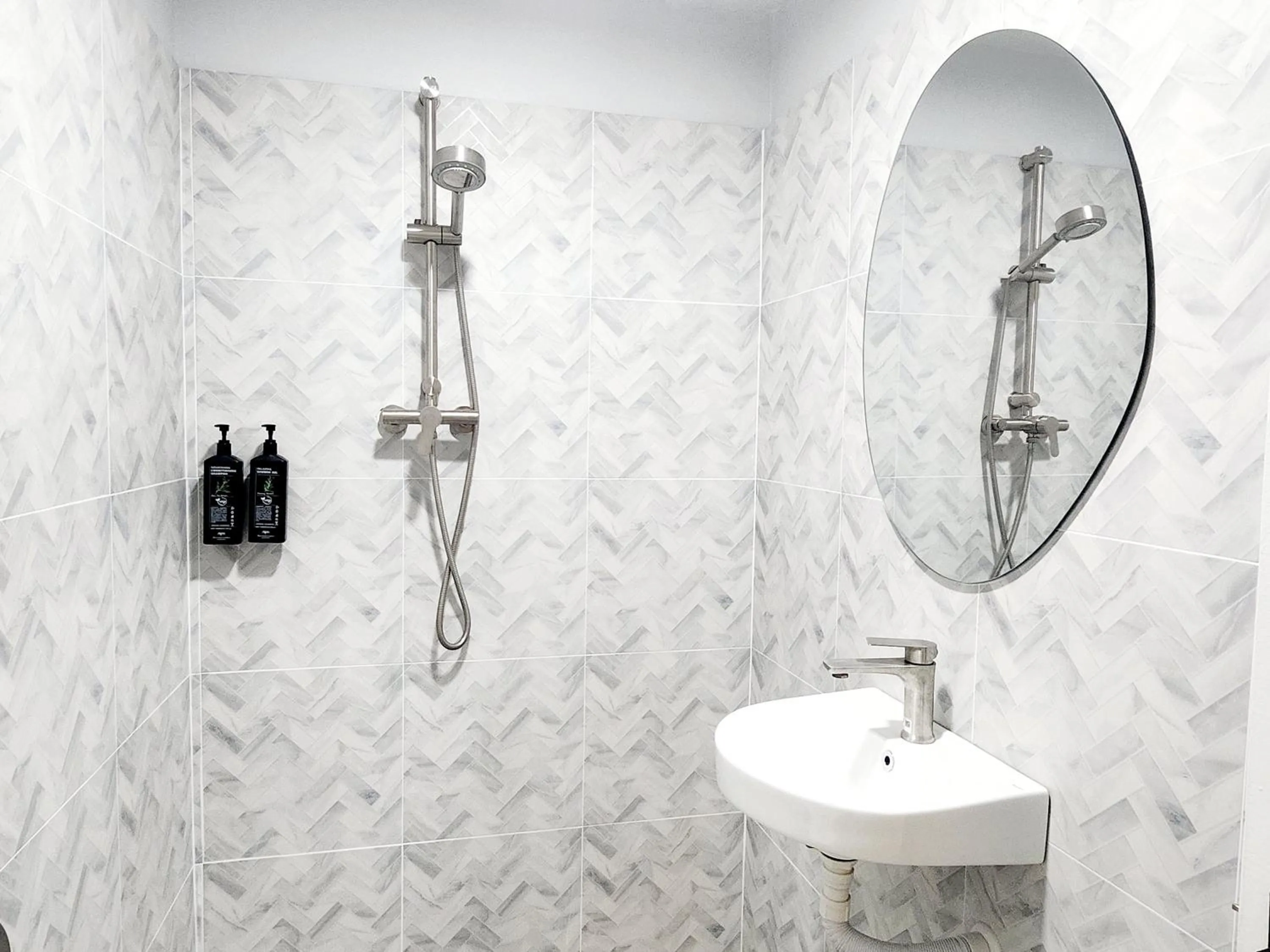 Shower in SEATEL Phuket, Patong Beach