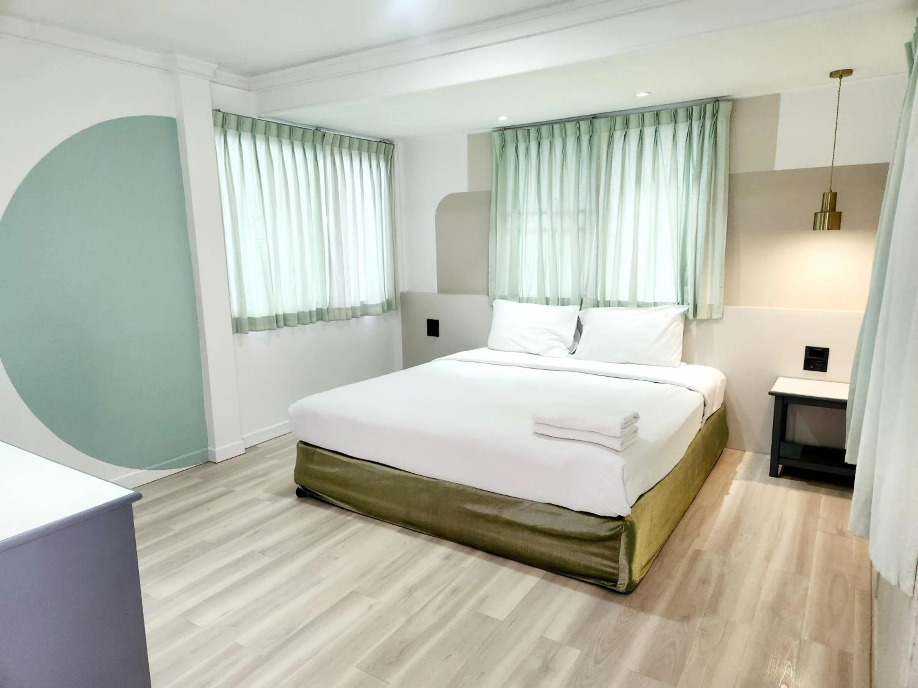 Bed in SEATEL Phuket, Patong Beach