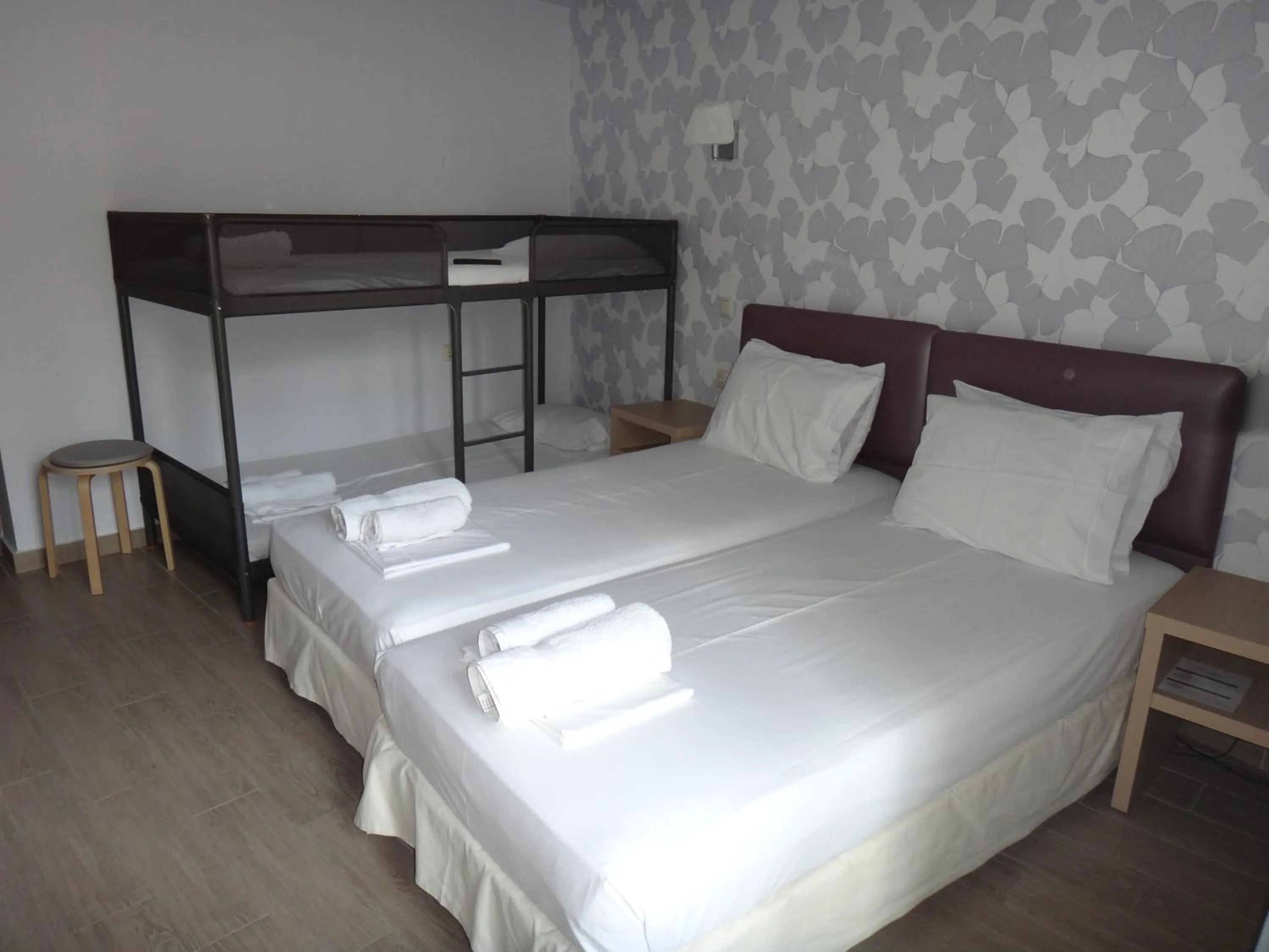 Bedroom, Bed in Ilion Spa Hotel