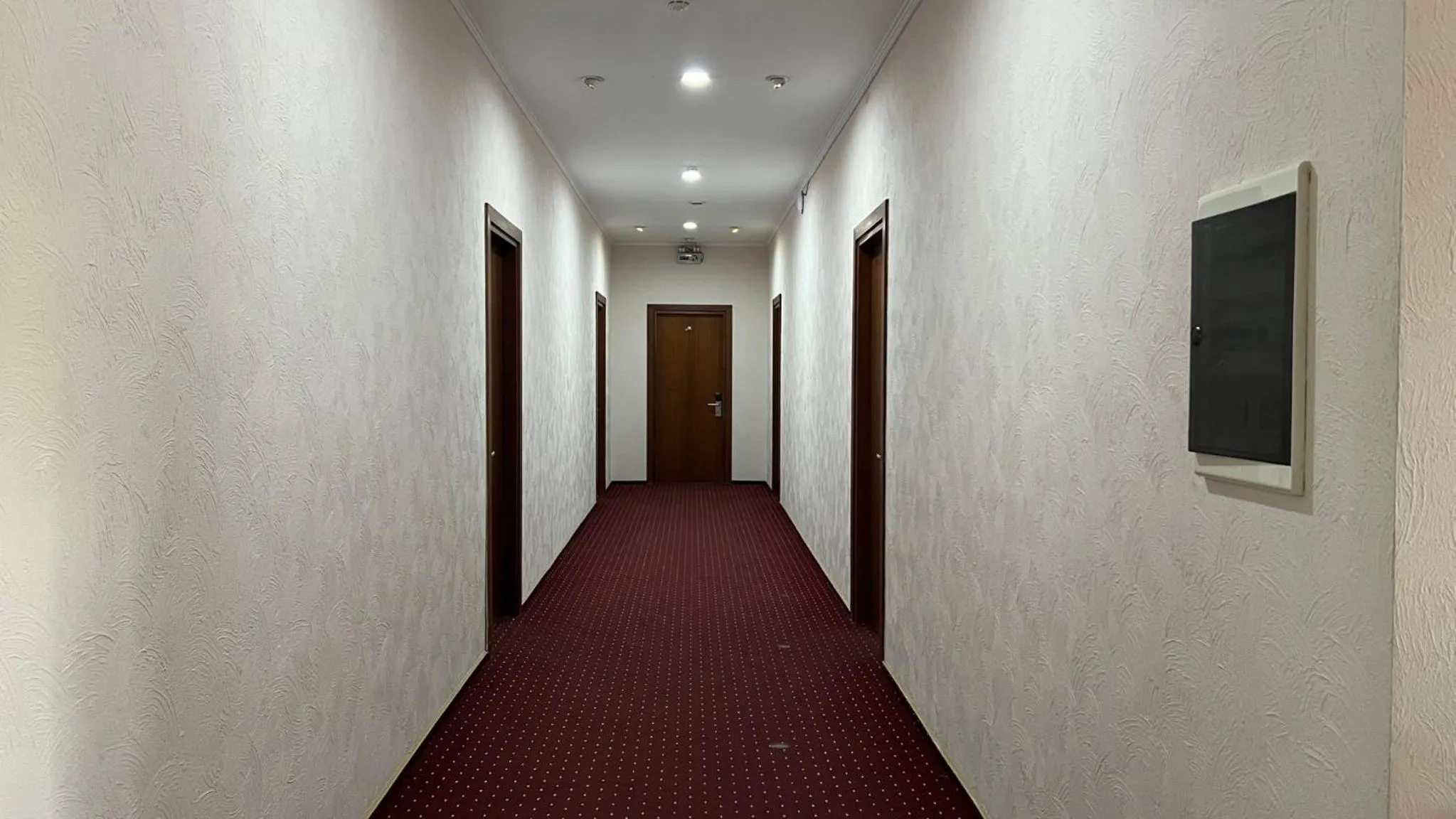 Property building in JEPPESEN RESIDENCE