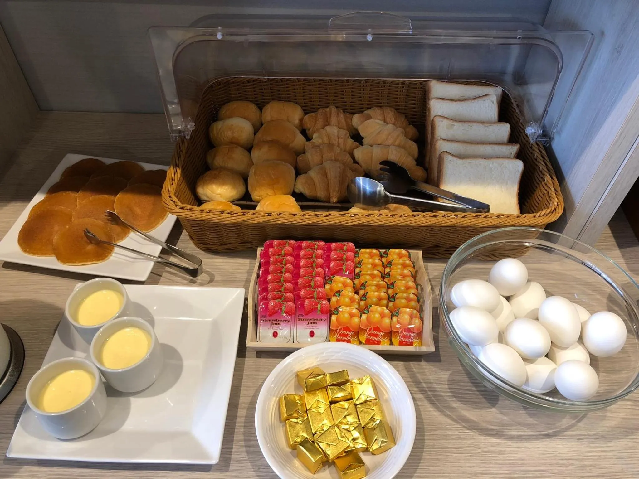 Breakfast in Kuretake Inn Osaka Sakaisuji Honmachi