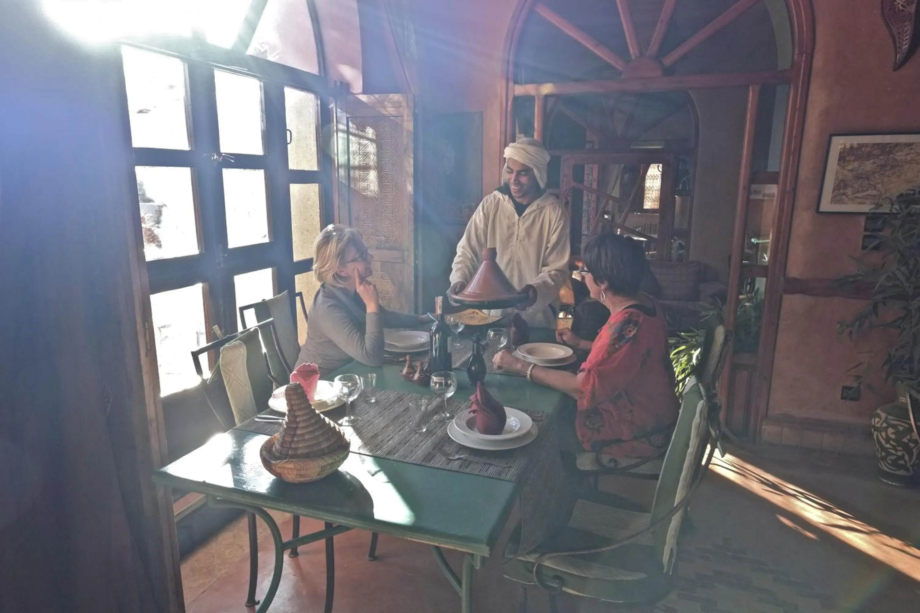 Restaurant/places to eat in Sawadi Ecolodge