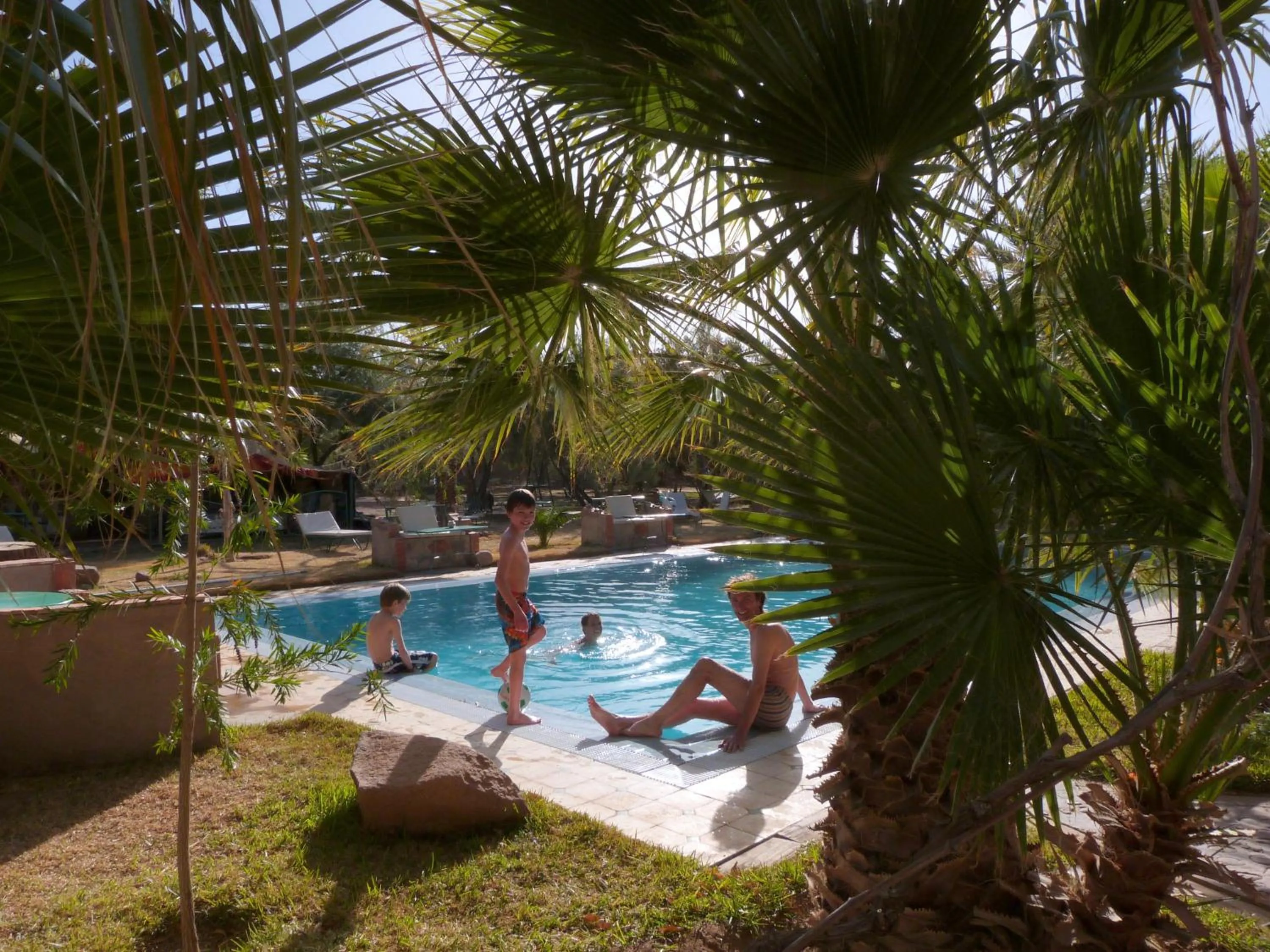 People in Sawadi Ecolodge