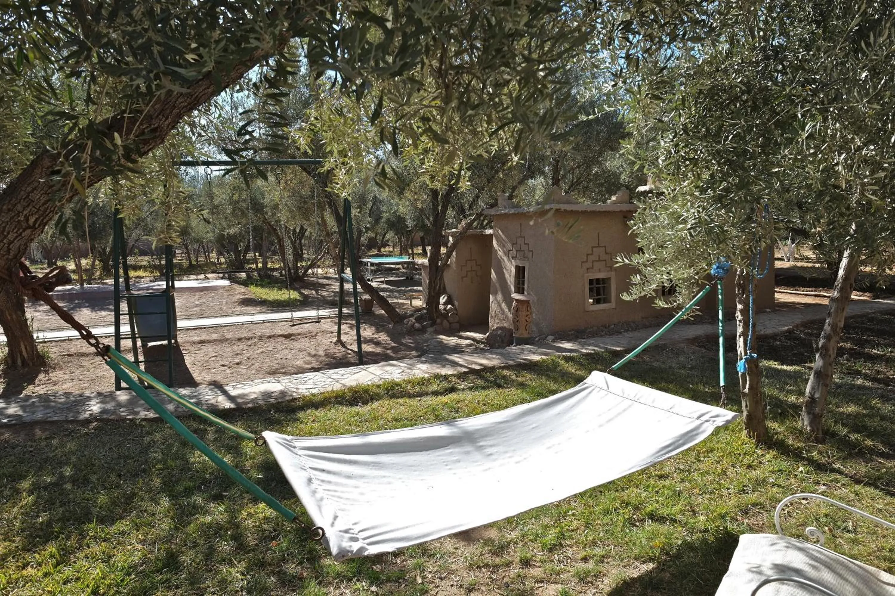 Bed in Sawadi Ecolodge