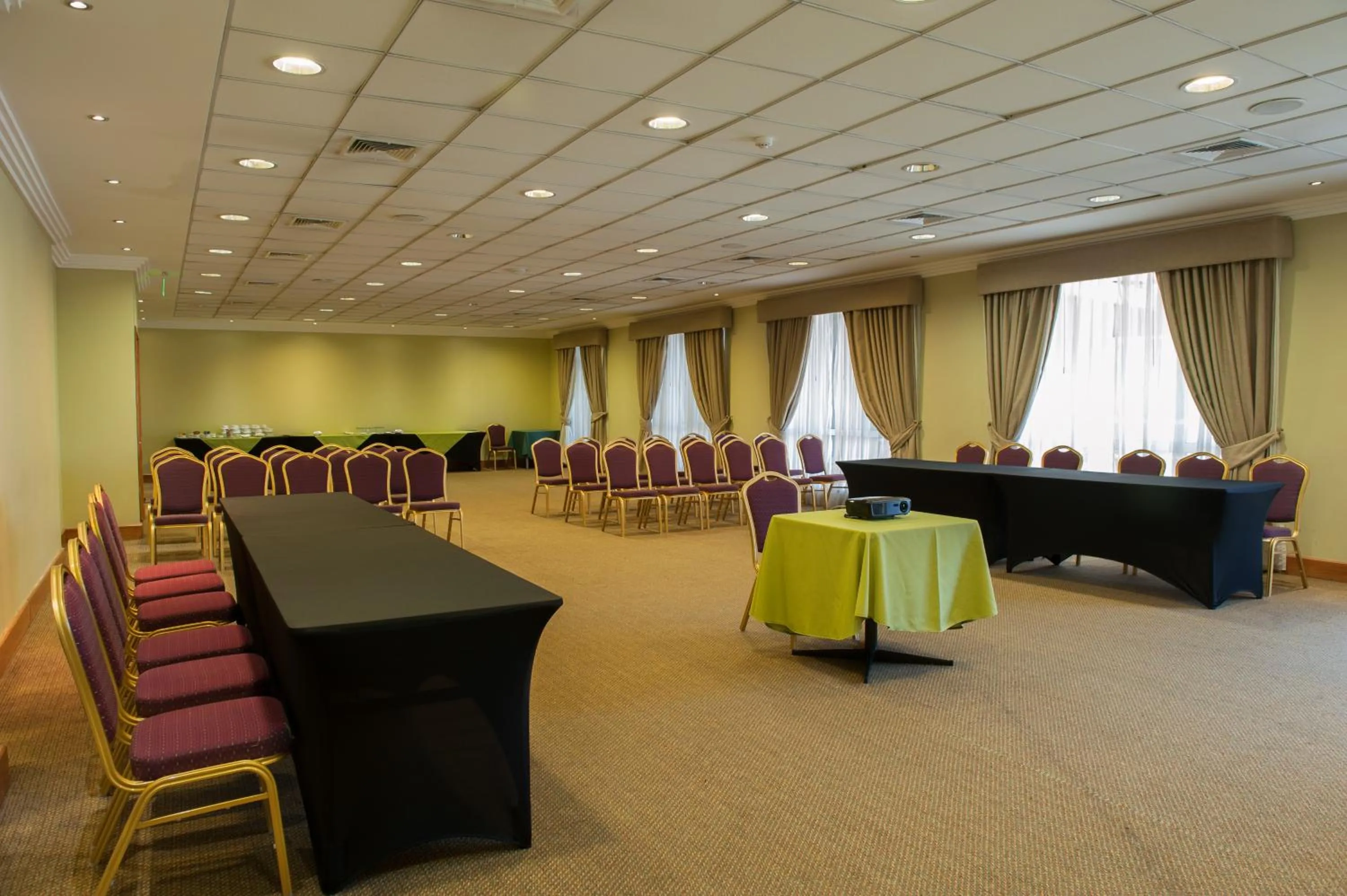 Meeting/conference room in Hotel Diego de Almagro Lomas Verdes