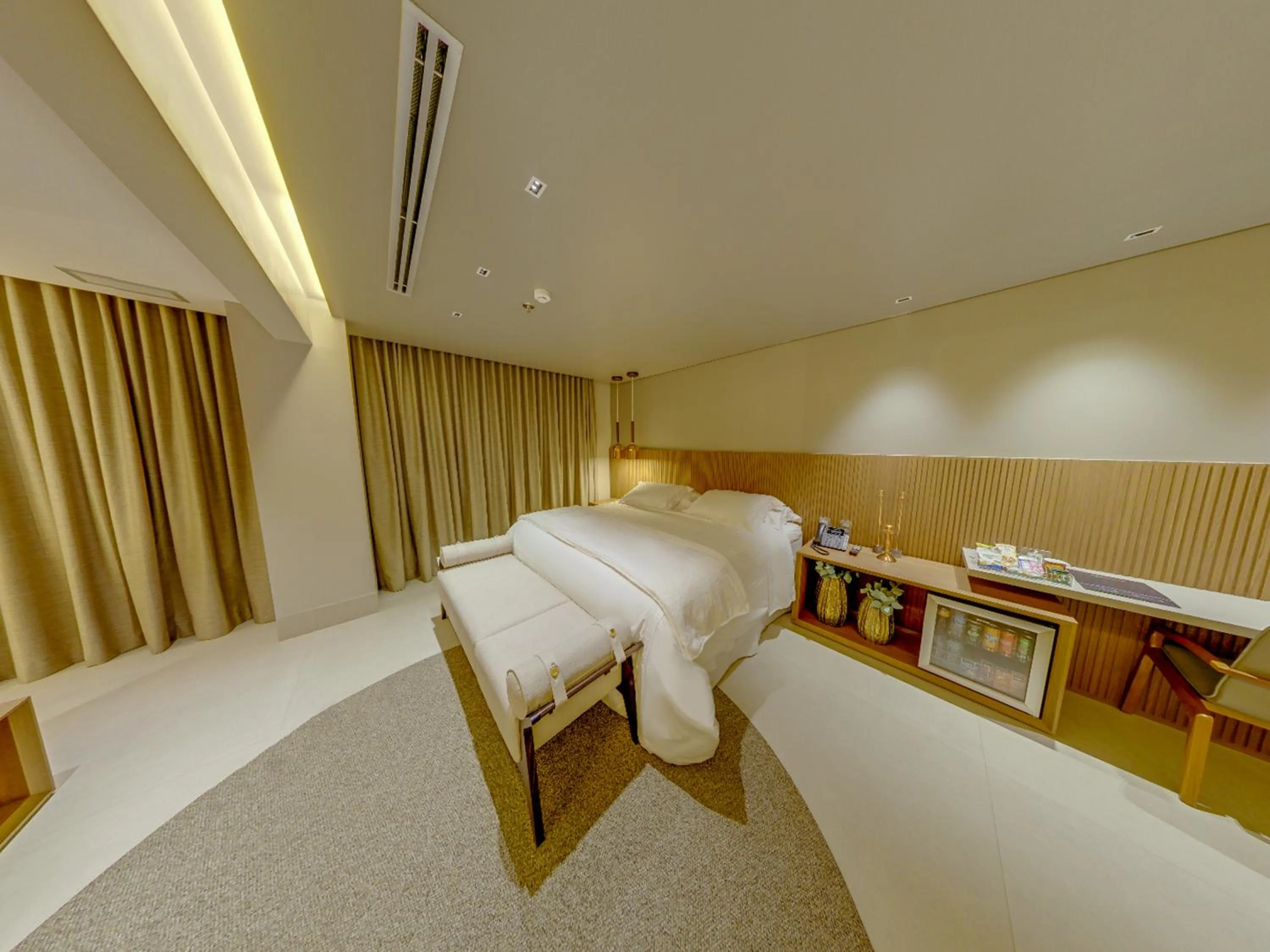 Bed in Amazon Taiamã Hotel