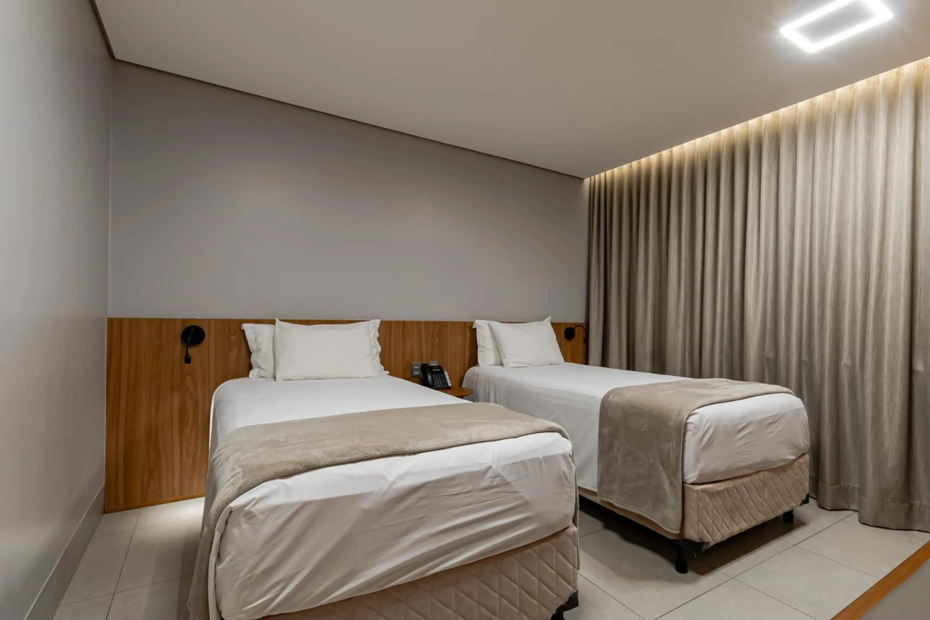 Bed in Amazon Taiamã Hotel