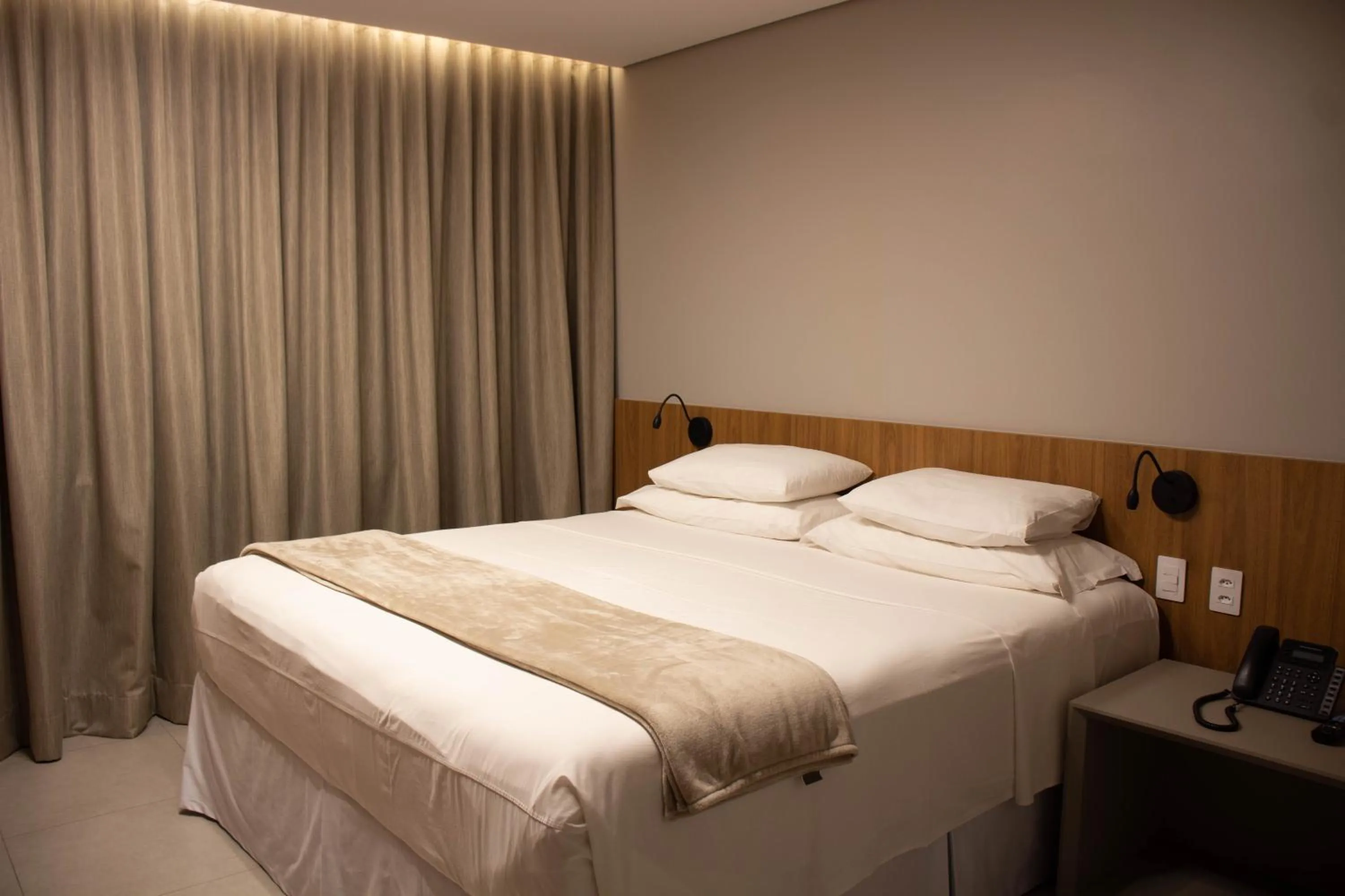 Bed in Amazon Taiamã Hotel