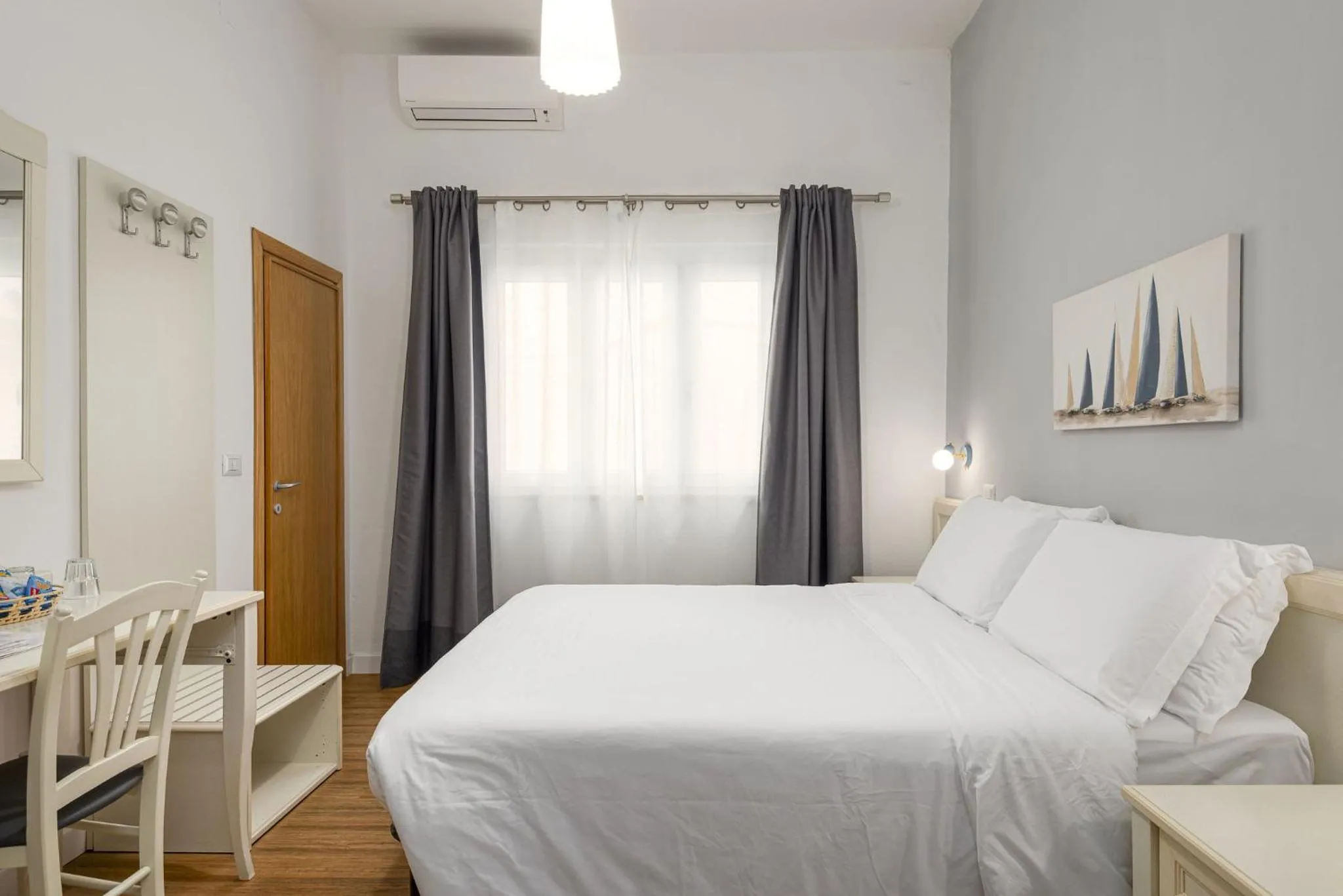 Bedroom, Bed in Hotel Conchiglia